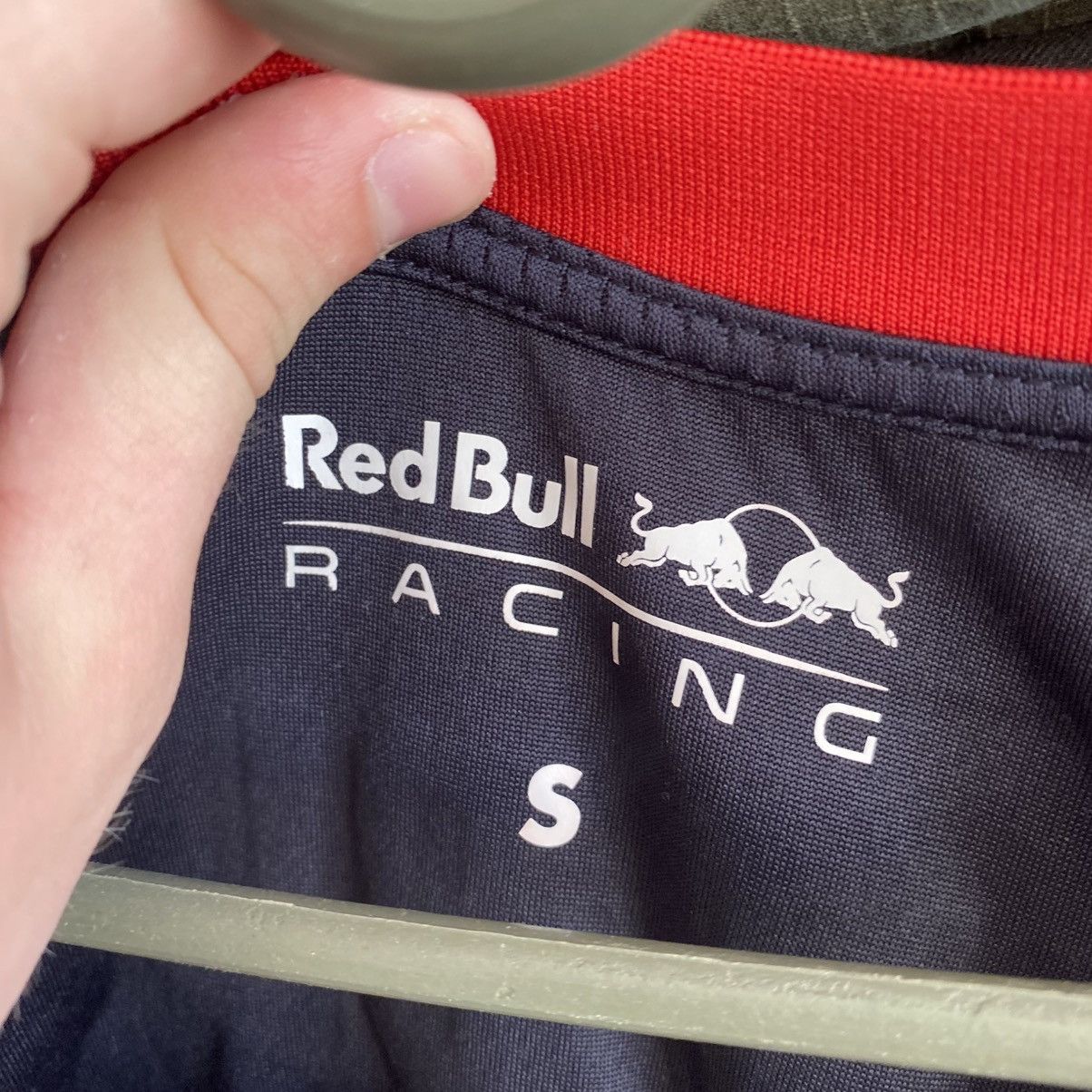 Red Bull Mens Red Bull Racing Big Logo y2k opium streetwear sleeveles Size US S / EU 44-46 / 1 - 6 Thumbnail