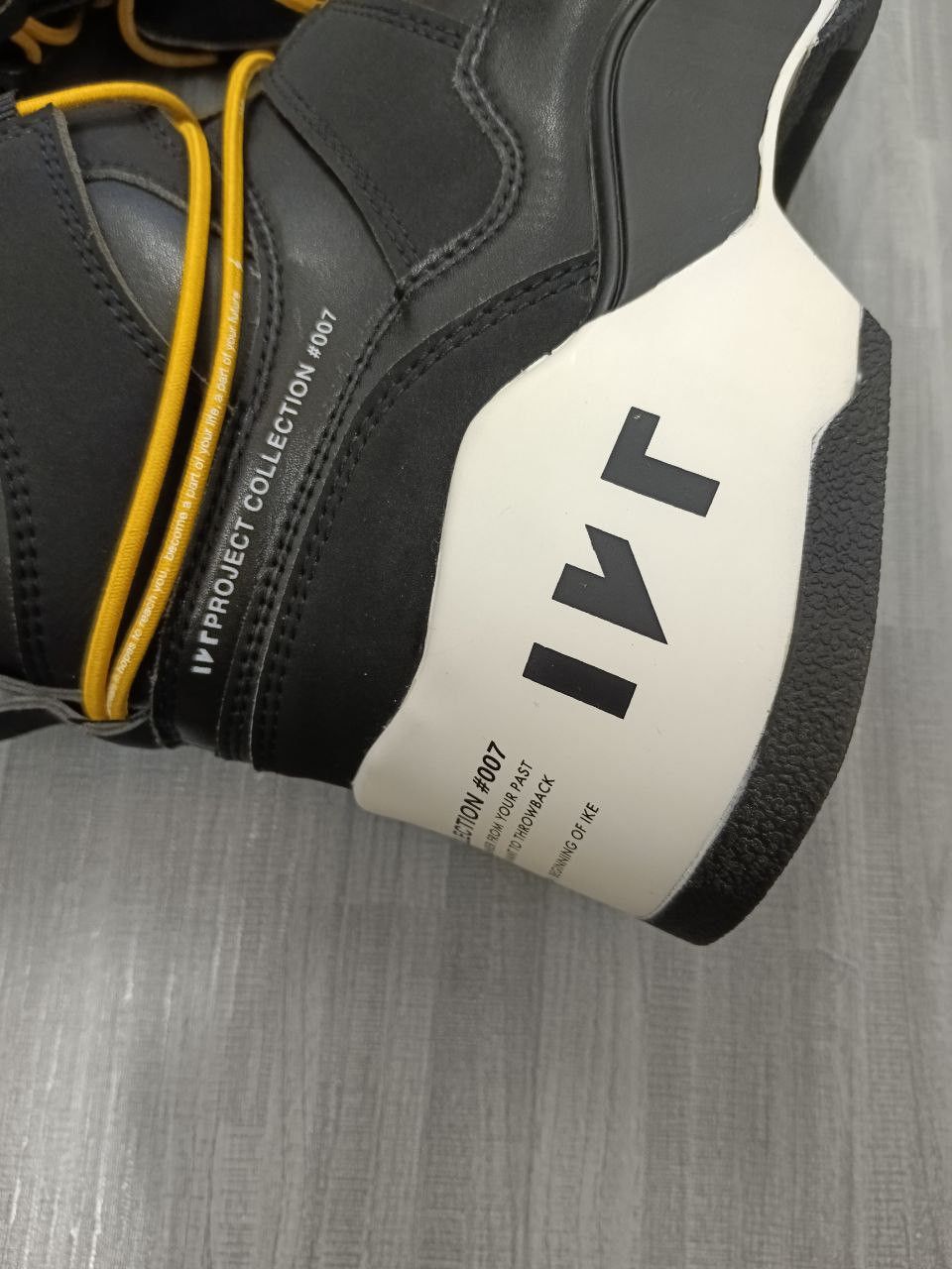 Designer IKE PROJECT COLLECTION #007 Size US 8.5 / EU 41-42 - 8 Thumbnail