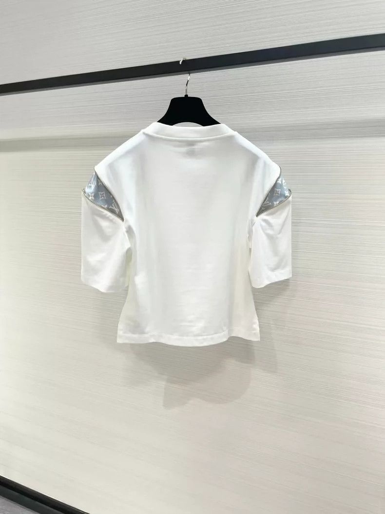 Louis Vuitton Louis Vuitton Blue logo Zip Short Sleeve Size XS / US 0-2 / IT 36-38 - 2 Thumbnail
