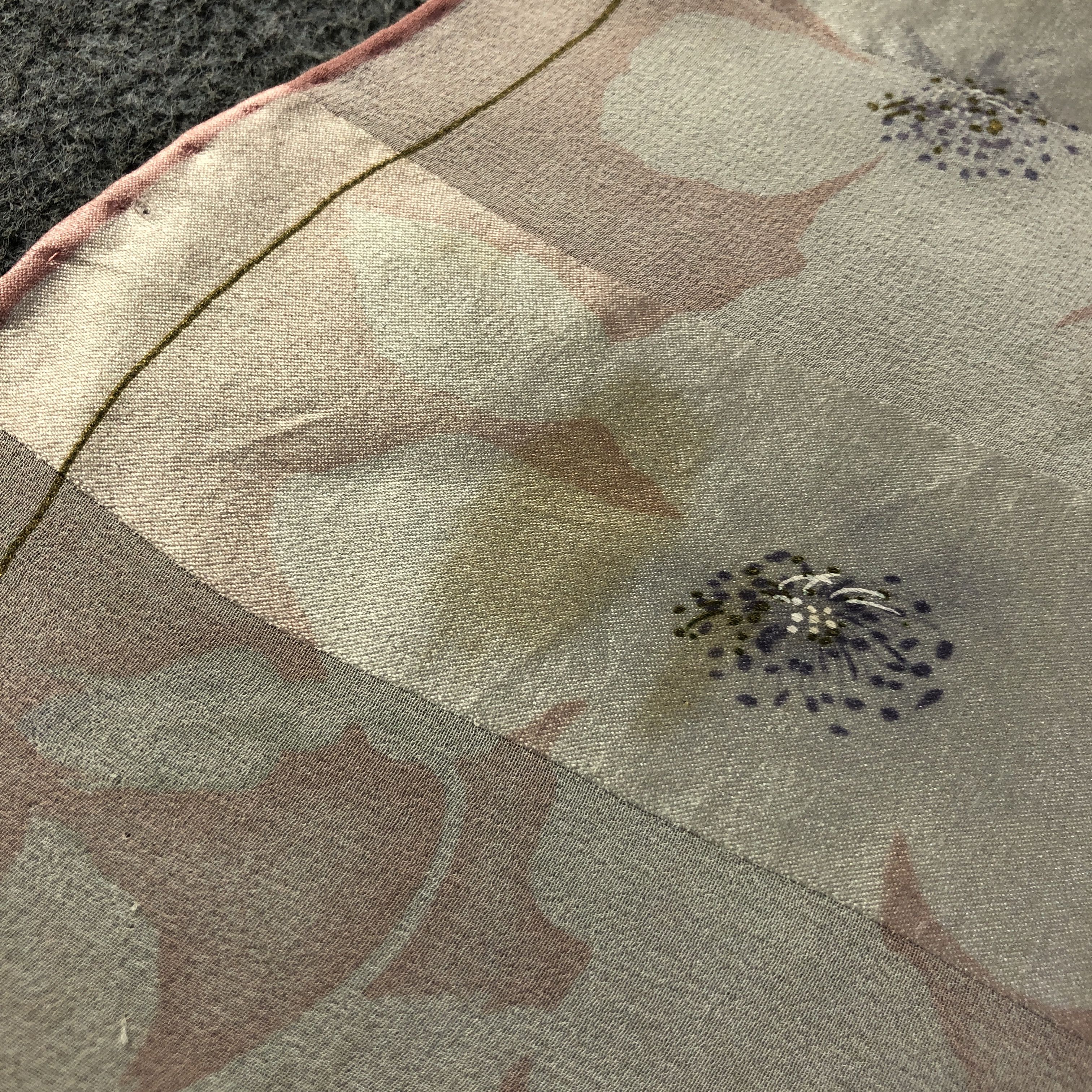 Japanese Brand Jun Ashida Floral Hand Rolled Silk Scarf M1004 Size ONE SIZE - 14 Thumbnail