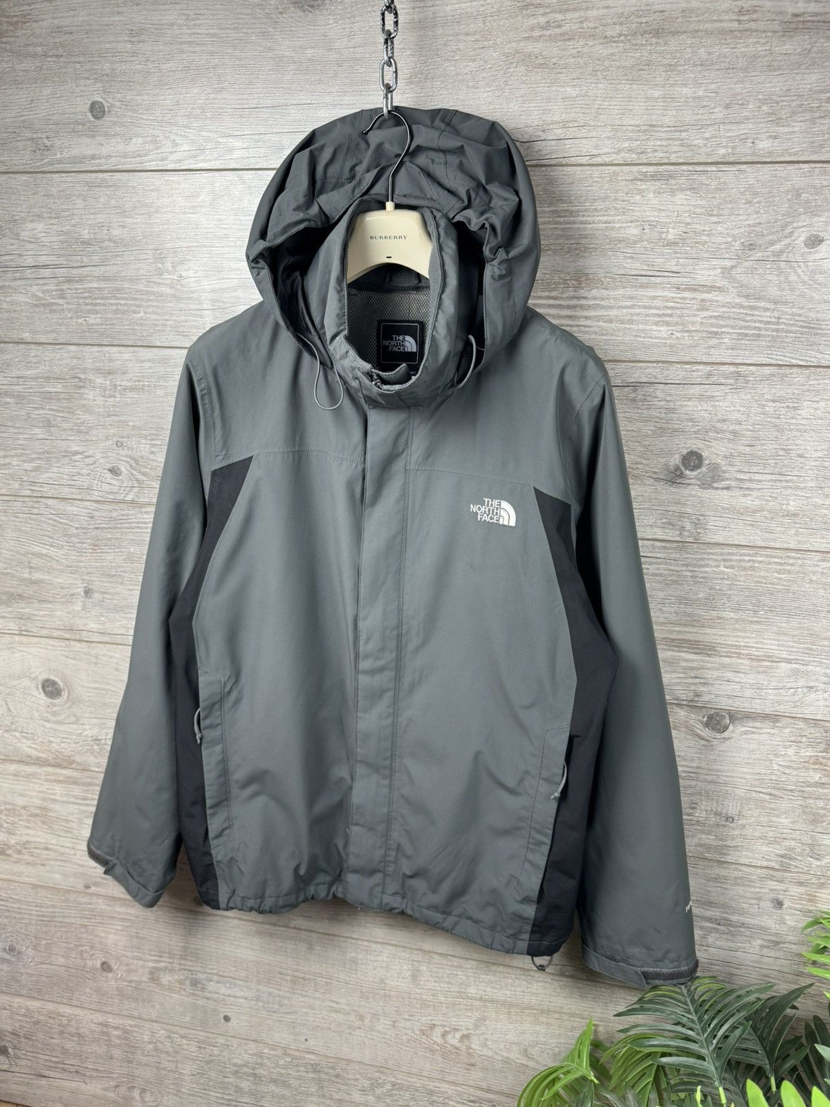 The North Face The north face jacket vintage size L y2k style Size US L / EU 52-54 / 3 - 16 Thumbnail