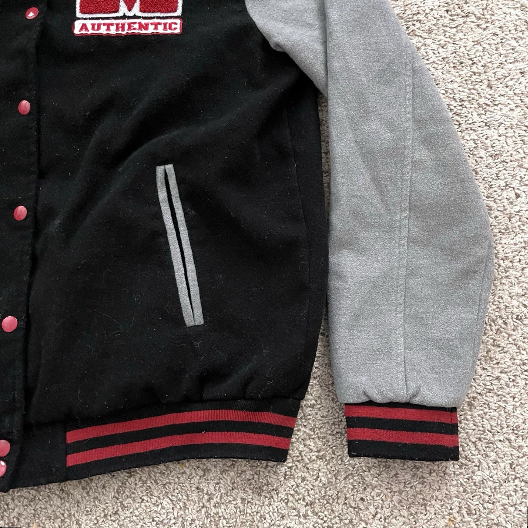Disney Disney Store Mickey Mouse Letterman Jacket Varsity Coat Snap Lined Black Size Large Mens Size US L / EU 52-54 / 3 - 4 Thumbnail