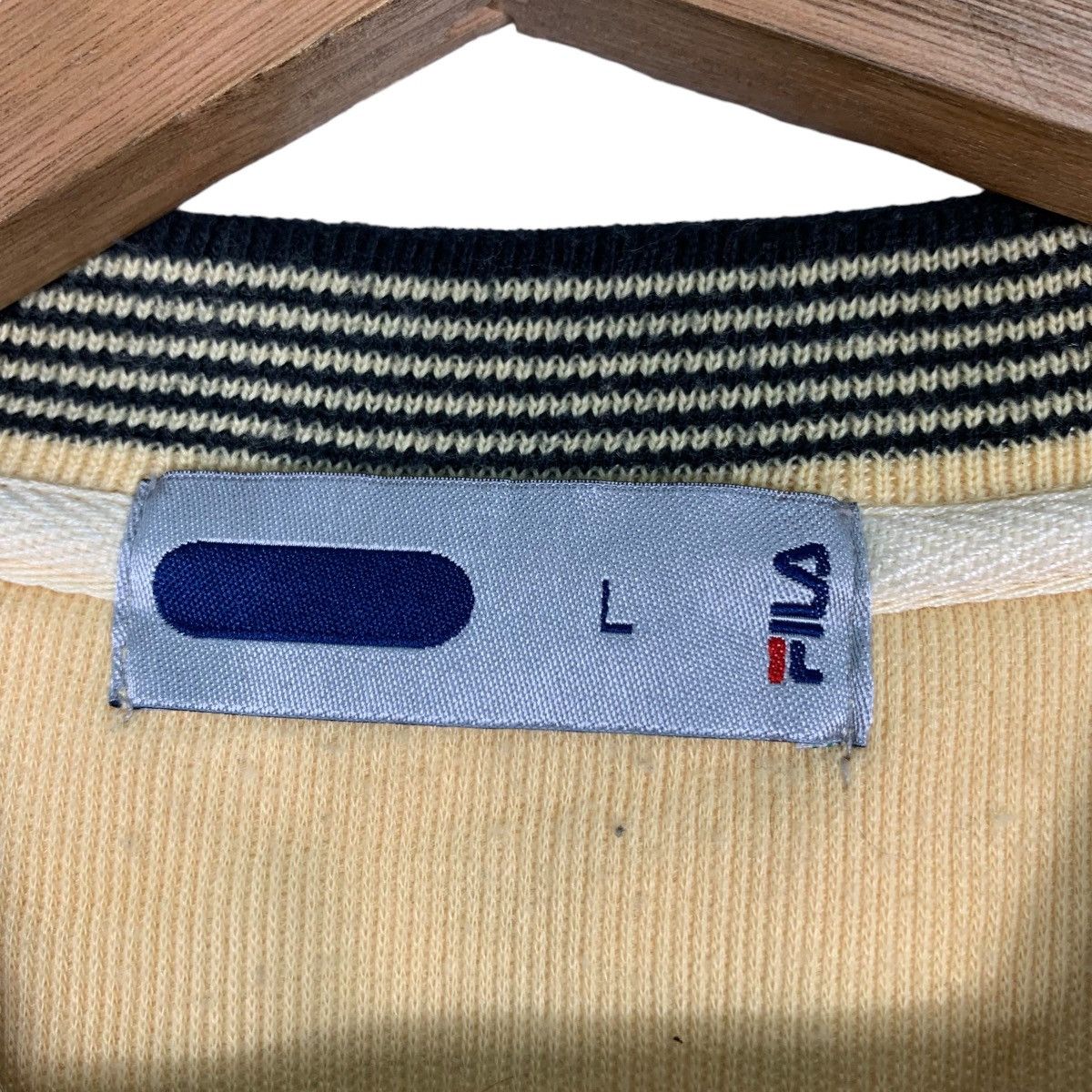 Fila FILA Big Logo Crewneck Sweatshirts #0813-C37 Size US L / EU 52-54 / 3 - 12 Thumbnail