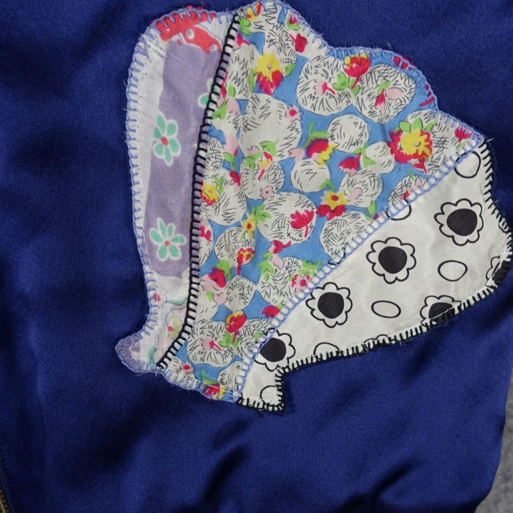 Tsumori Chisato VINTAGE Tsumori Chisato Jacket Womens 2 Blue Silk Reversible Mermaid Shell Art Bomber Size XS / US 0-2 / IT 36-38 - 3 Thumbnail