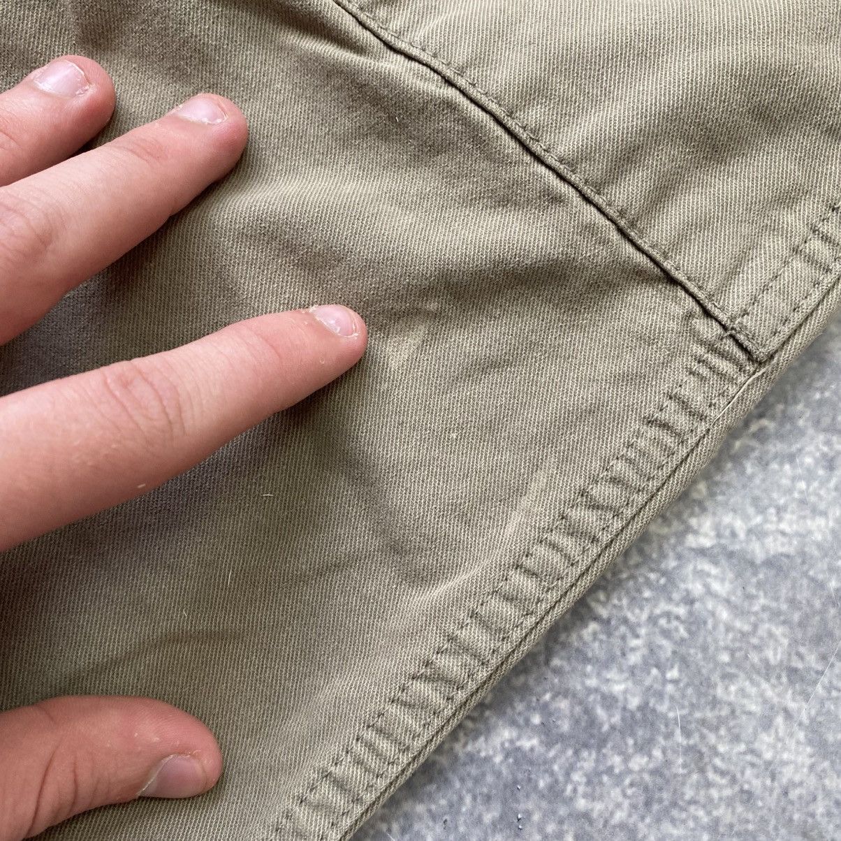 Carhartt Wip Vintage Carhartt Wip Patch Logo Cargo 00’s Streetwear pants Size US 32 / EU 48 - 16 Thumbnail