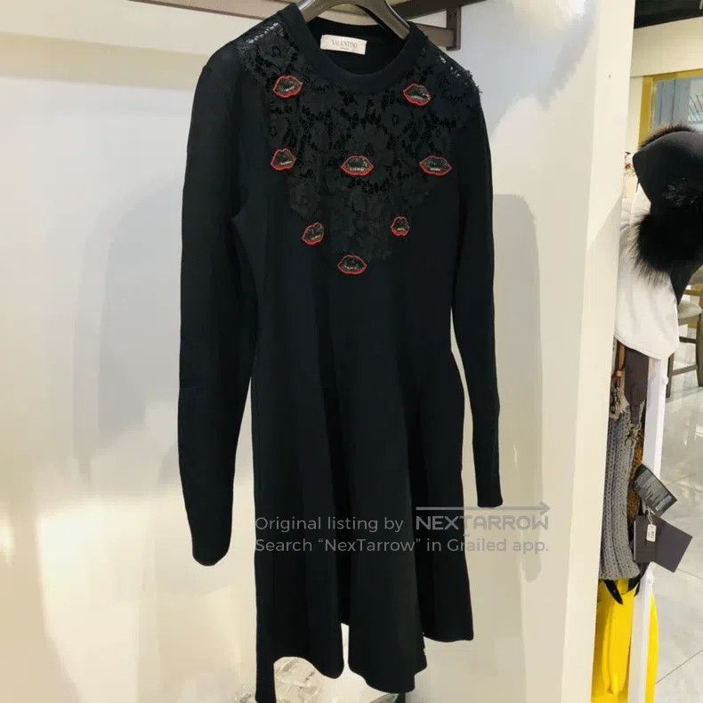 Valentino Valentino dress Size L / US 10 / IT 46 - 2 Thumbnail