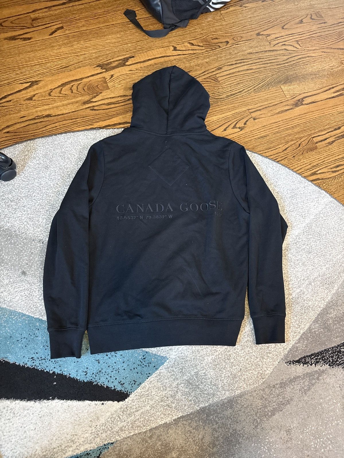 Canada Goose Canada Goose Hoodie Size US S / EU 44-46 / 1 - 5 Thumbnail
