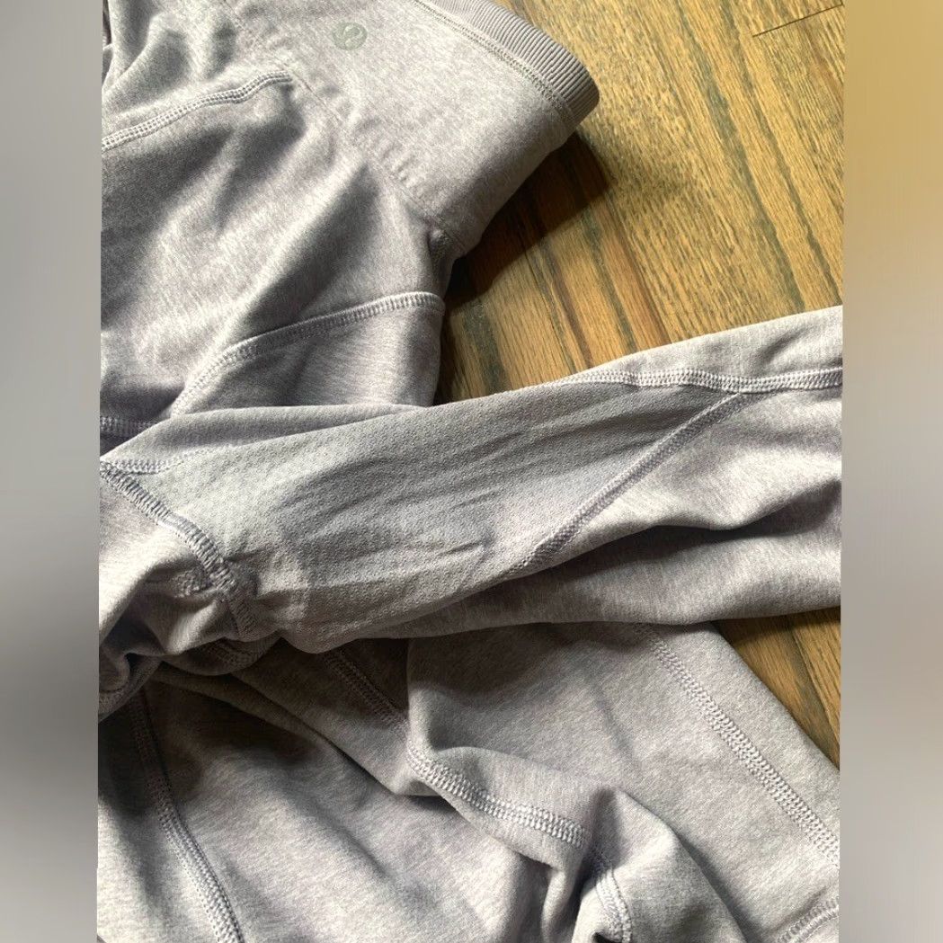 Lululemon Lululemon 1/4 zip Sweatshirt Purple Women 8 Regular Casual Zip Up 1/4 Zip 8 Purple Womens Size M / US 6-8 / IT 42-44 - 6 Thumbnail