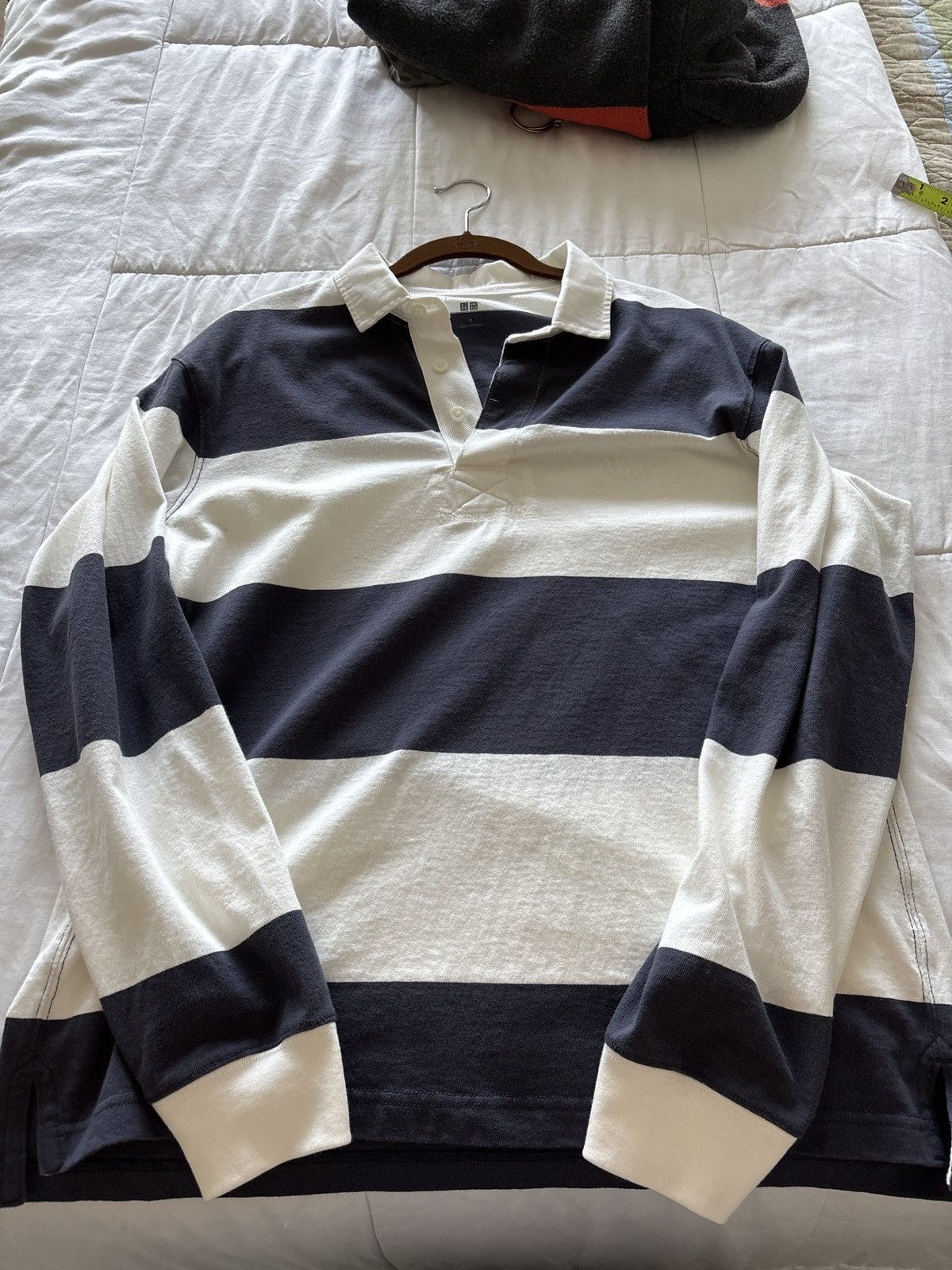 JW Anderson × Uniqlo JW Anderson x Uniqlo Striped Rugby Shirt – Navy/White (M) Size US M / EU 48-50 / 2 - 1 Thumbnail