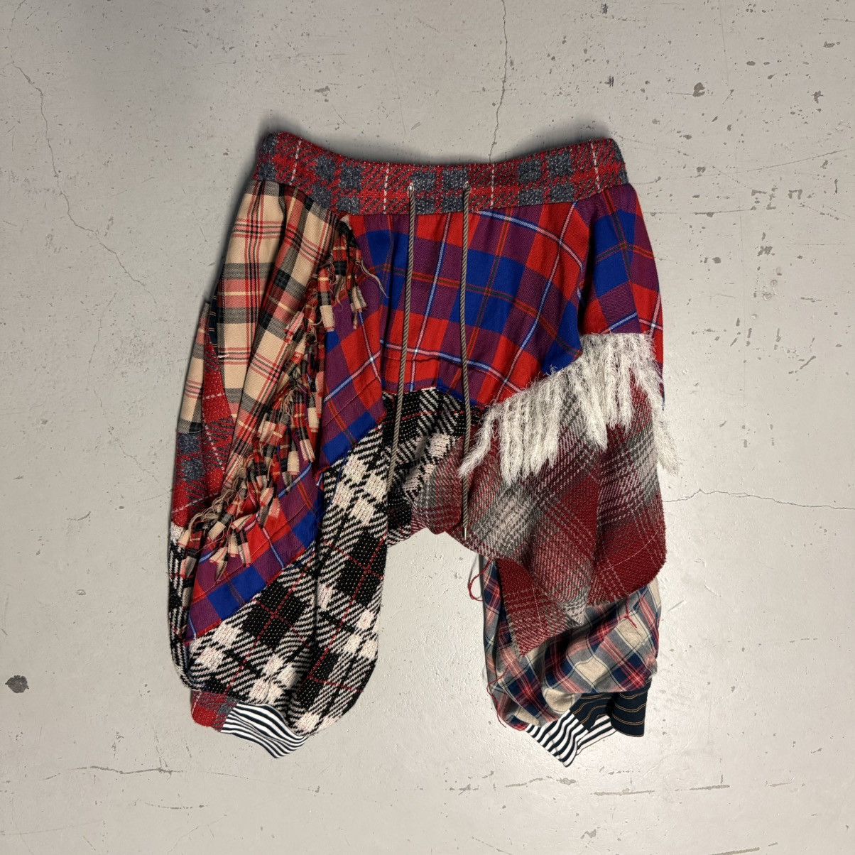 Nozomi Ishiguro Reworked Shorts Size US 32 / EU 48 - 1 Thumbnail