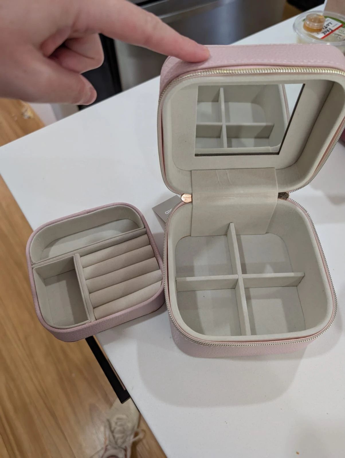 Anonymous Club Anko Pale Pink Faux Leather Travel Jewelry Box Organizer with Zipper Size ONE SIZE - 2 Thumbnail