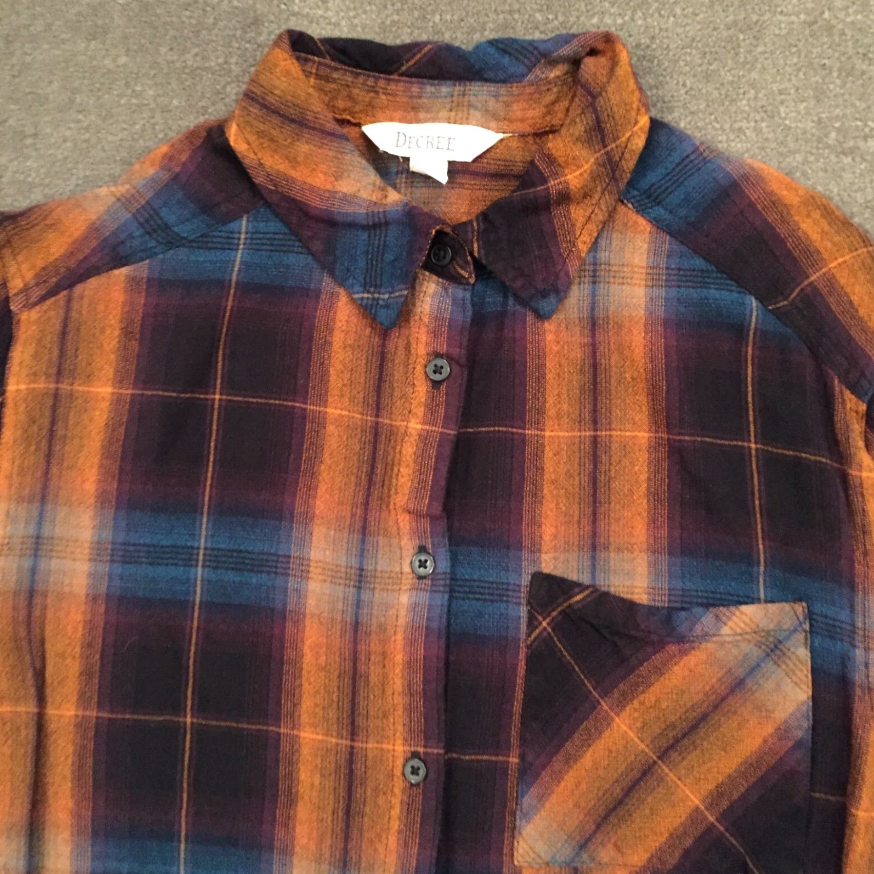 Decree **Decree Women's Medium Multicolor Plaid Long Sleeve Button Front Shirt** User: **Decree Women's Medium Multicolor Plaid Long Sleeve Button-Up Shirt** Size M / US 6-8 / IT 42-44 - 3 Thumbnail