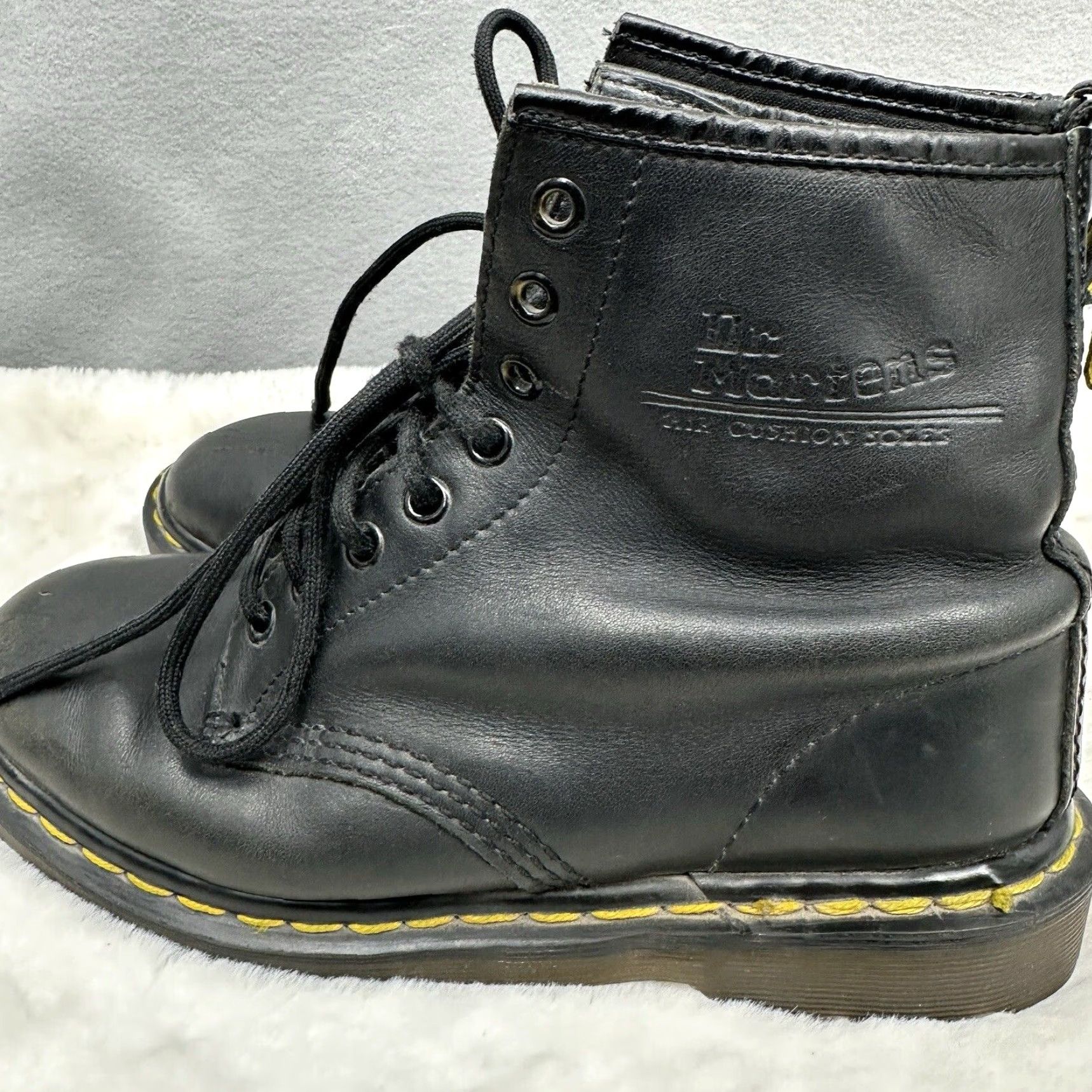 Dr. Martens VINTAGE Dr. Martens 1460 Combat Boots Women's UK 6 Leather Black 90s Style Ankle Mid Cut Boots Size US 6 / IT 36 - 6 Thumbnail