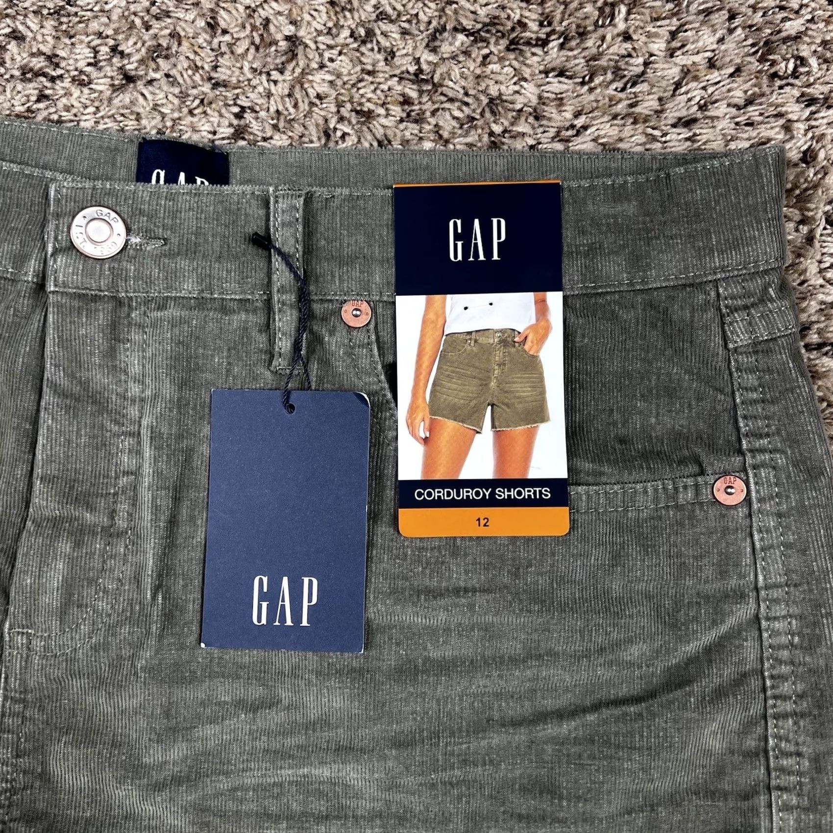 Gap Gap Shorts Women 12 Corduroy Midi Cut Off Cotton Stretch Mid Rise Dark Green Size 34" / US 12 / IT 48 - 2 Thumbnail