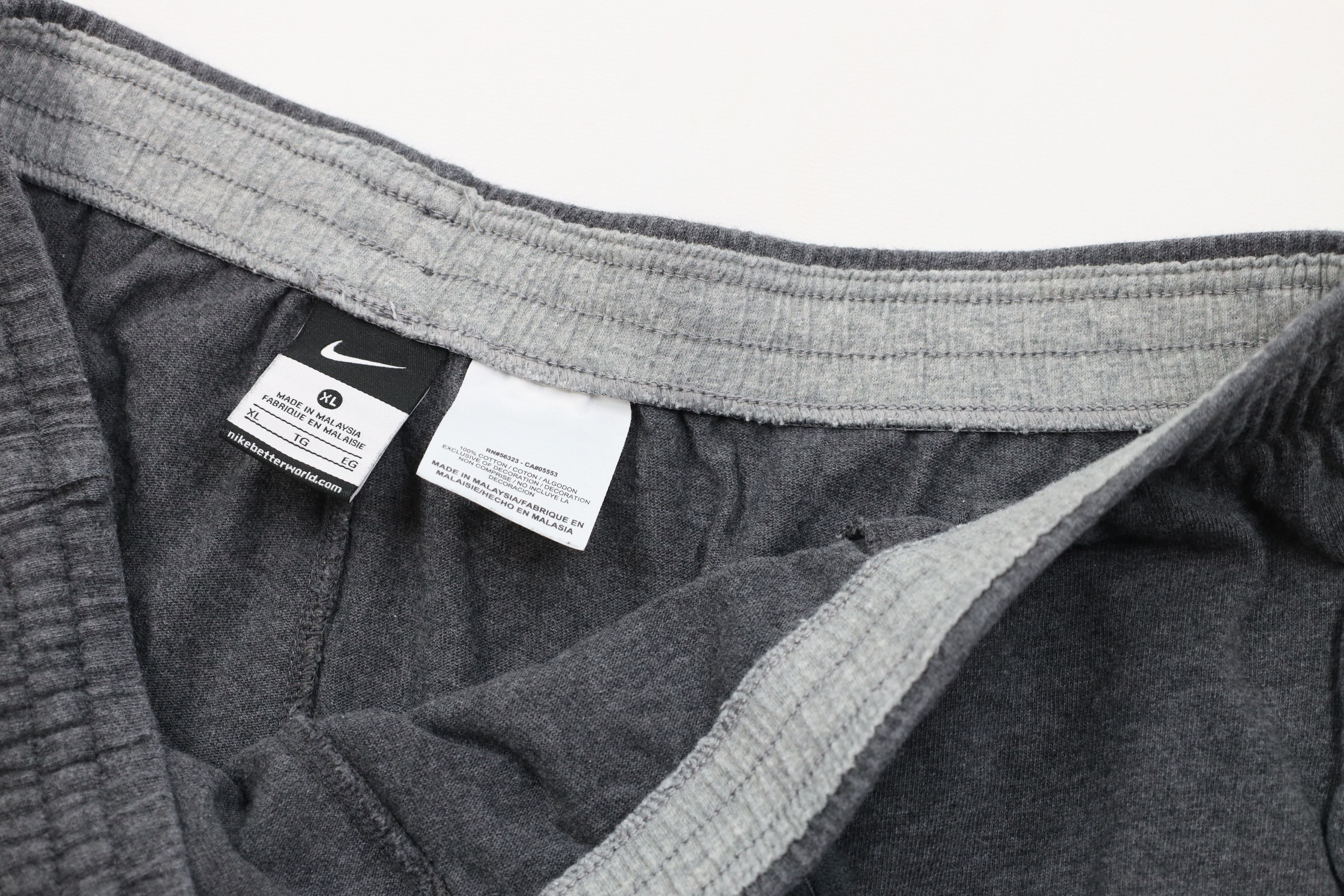 Nike Vintage Y2K Nike Scott Mini Swoosh Wide Leg Sweatpants Gray Size US 38 / EU 54 - 9 Thumbnail