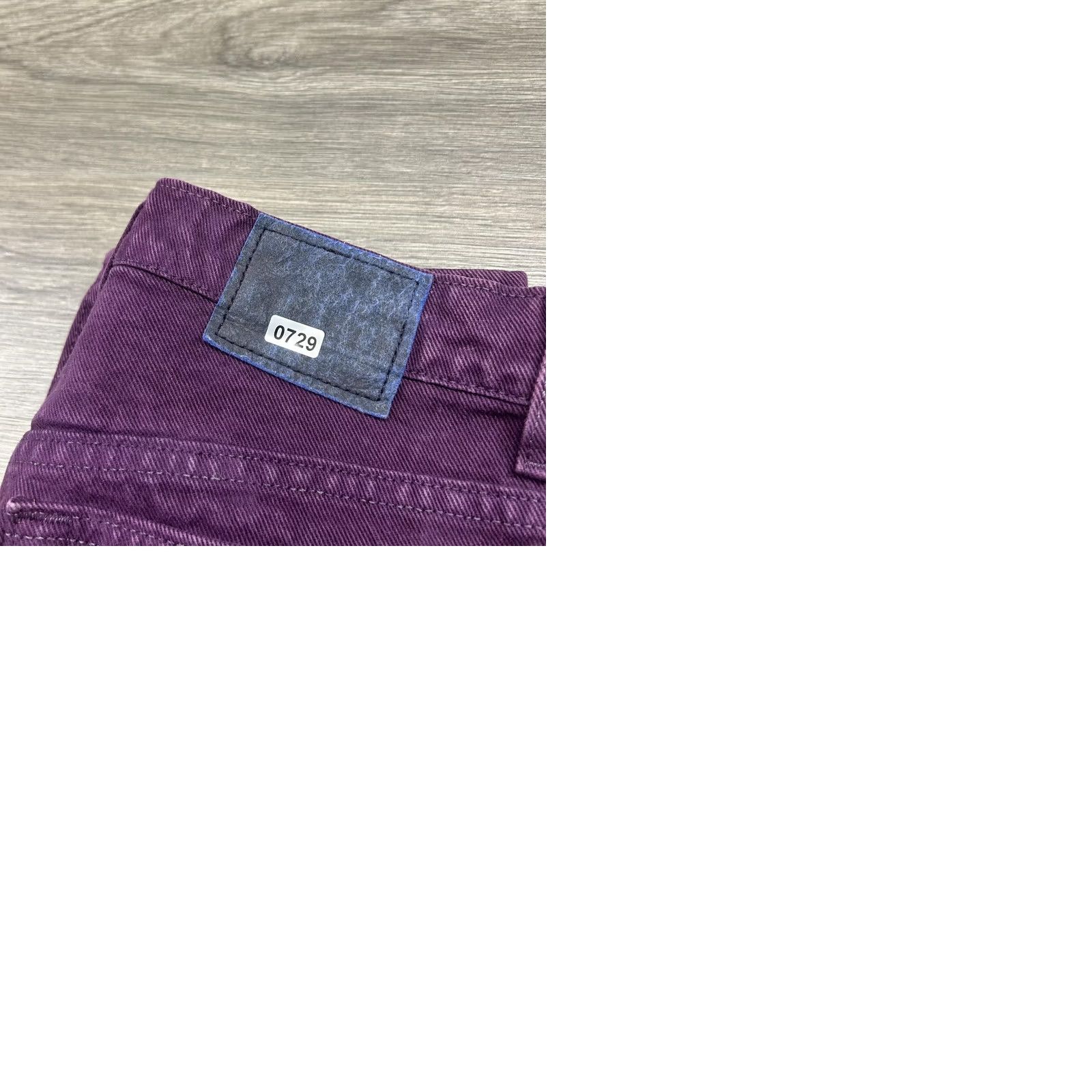 Levi's VINTAGE Levi's Silvertab Jeans Womens 9 Jr M 28x30 Purple Denim 90s USA Relaxed Fit Straight Leg Jeans Size 30" / US 8 / IT 44 - 9 Thumbnail