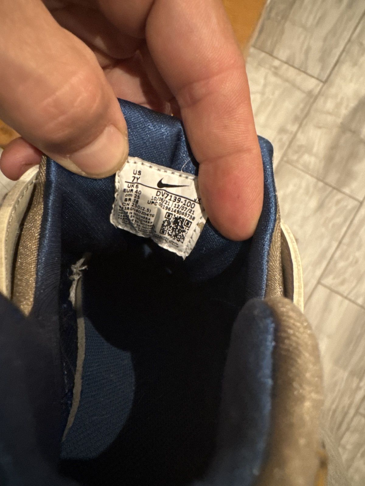 Nike Nike Huarache size 7y gradeschool Size US 7 / EU 40 - 5 Thumbnail