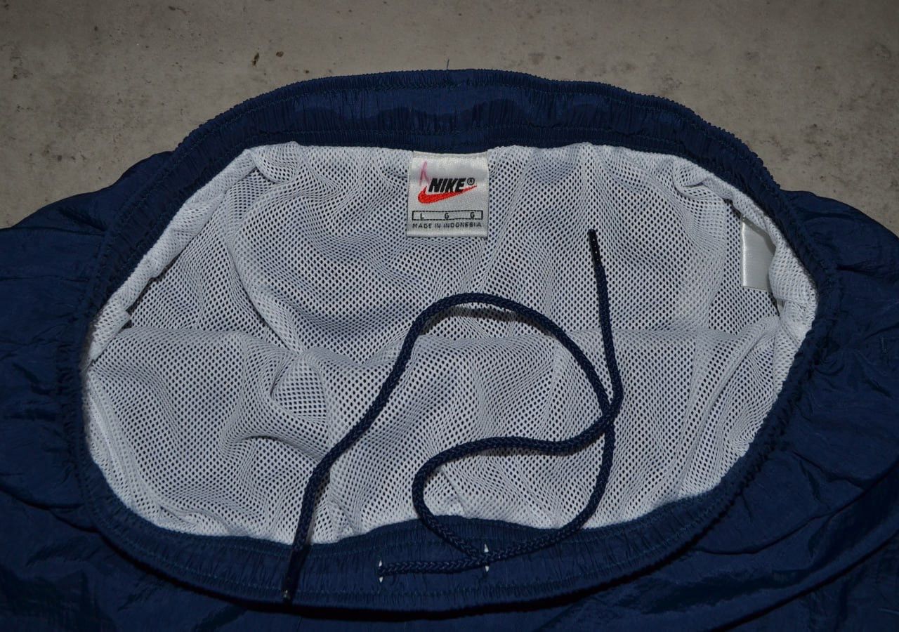 Nike × Vintage Nike Vintage Shorts Blue Big Logo Size L Size US 34 / EU 50 - 8 Thumbnail