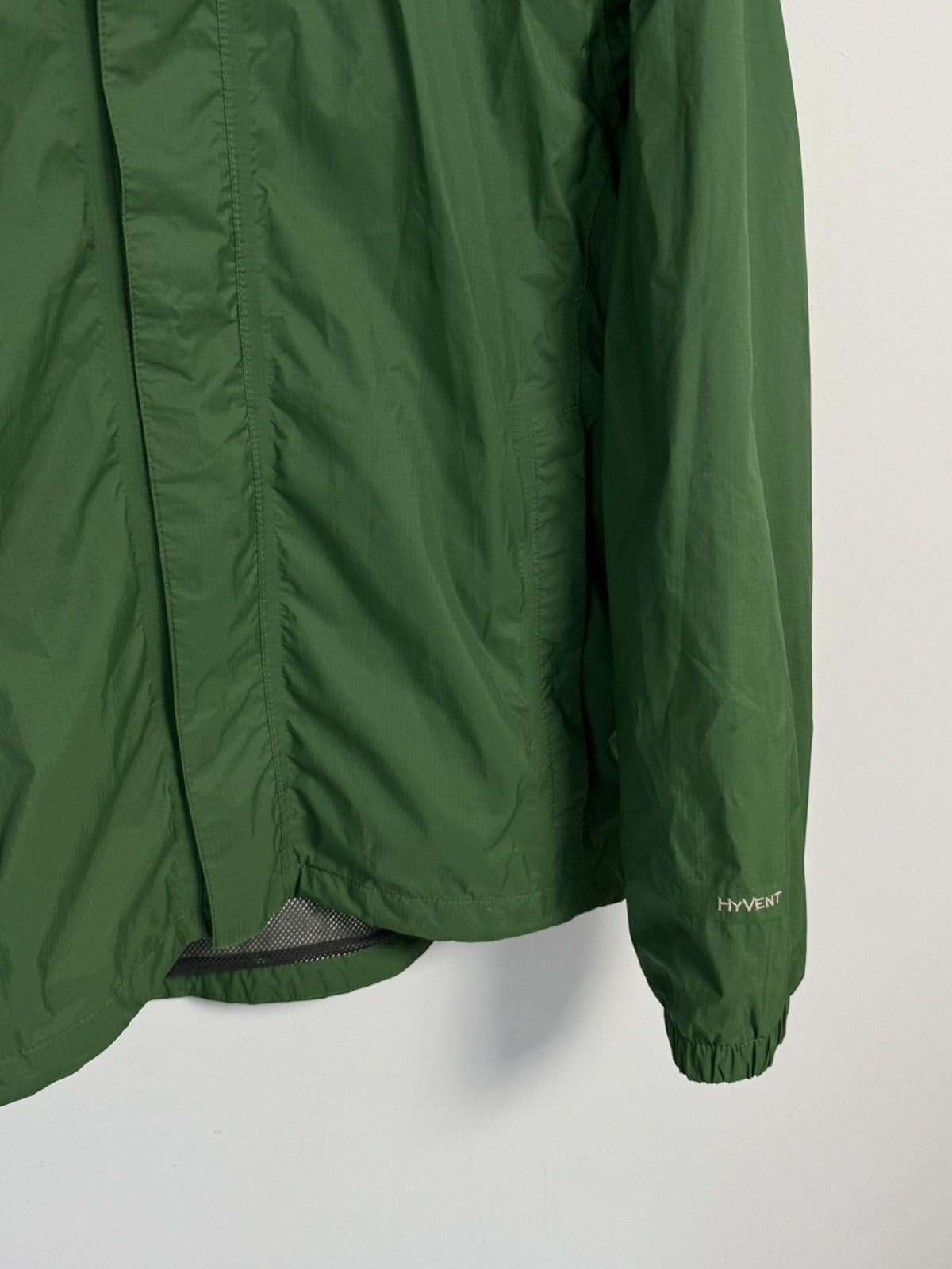 The North Face Vintage The North Face Raincoat Jacket Hyvent Outdoor Size US S / EU 44-46 / 1 - 8 Thumbnail