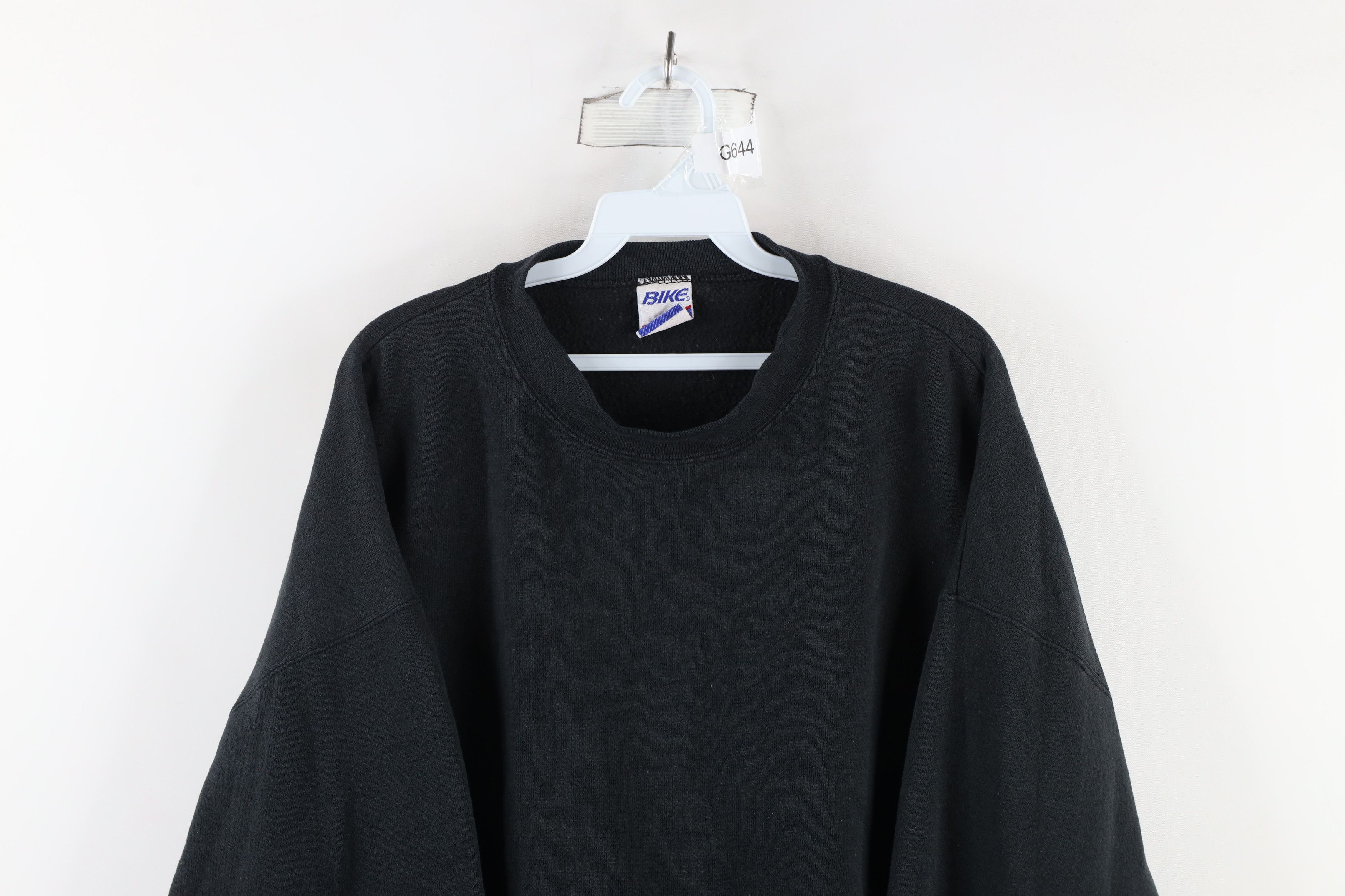Vintage Vintage 90s Bike Blank Crewneck Sweatshirt Black USA Size US XXL / EU 58 / 5 - 2 Thumbnail