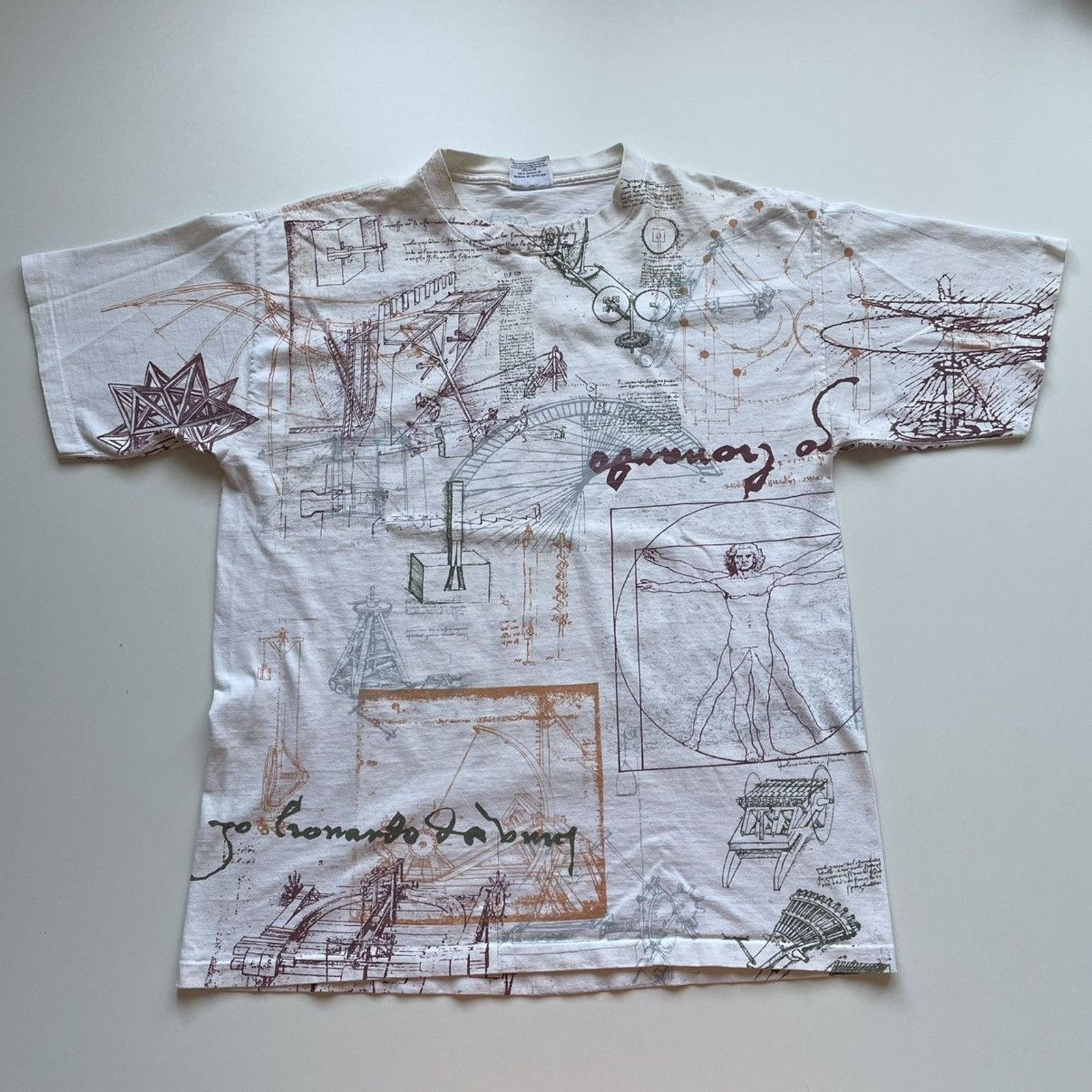 Vintage Vintage 90s Leonardo Da Vinci AOP Art T Shirt Large Rare Size US XL / EU 56 / 4 - 1 Thumbnail