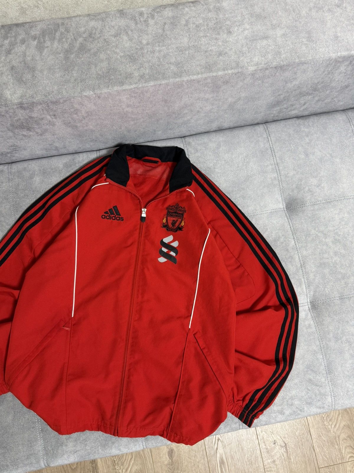 Adidas × Vintage Vintage Adidas Liverpool 2010 red jacket windbreaker Size US S / EU 44-46 / 1 - 3 Thumbnail