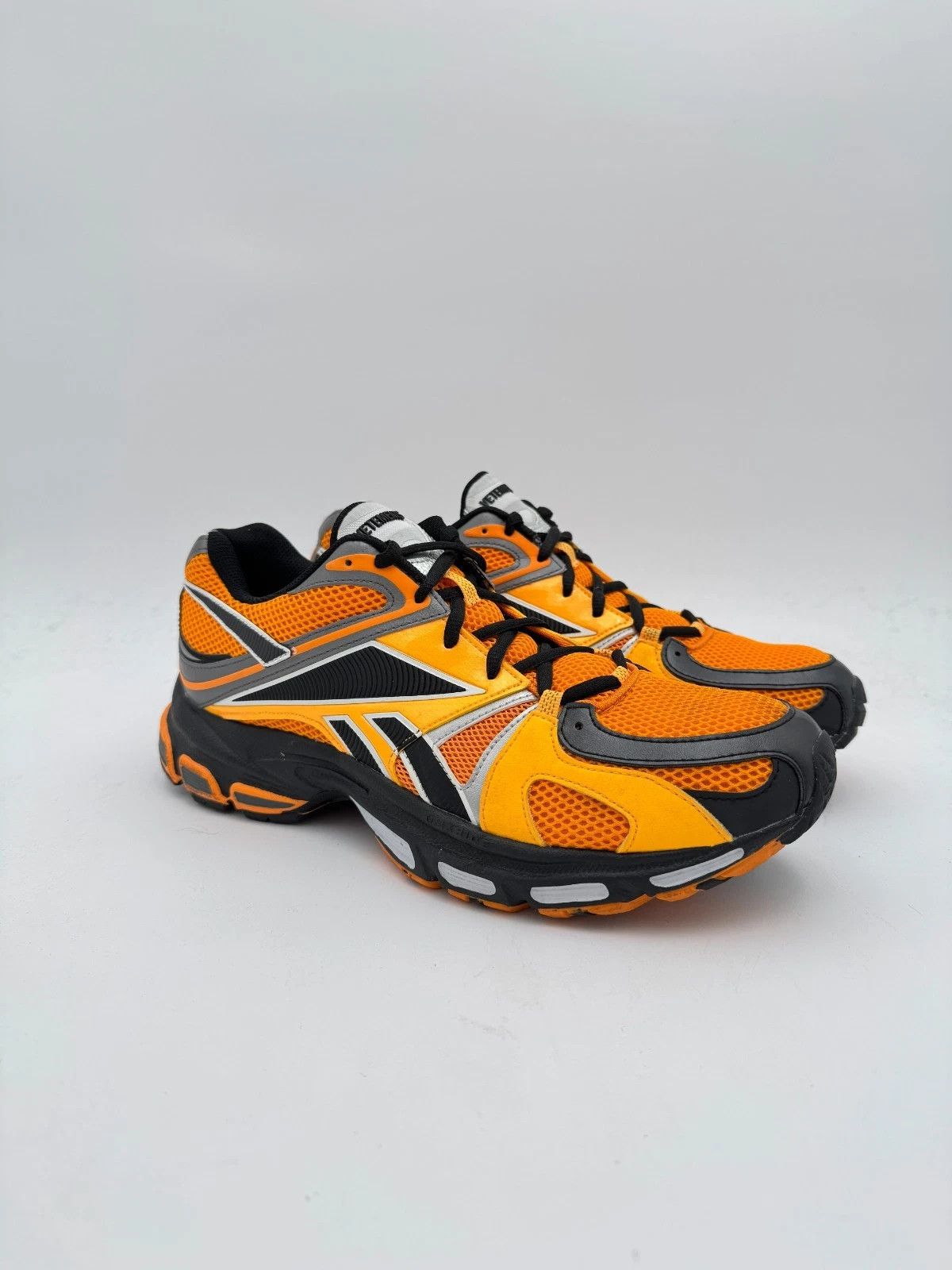 Reebok × Vetements Vetements Reebok Spike Runner 200 Orange Black Size US 10 / EU 43 - 1 Thumbnail