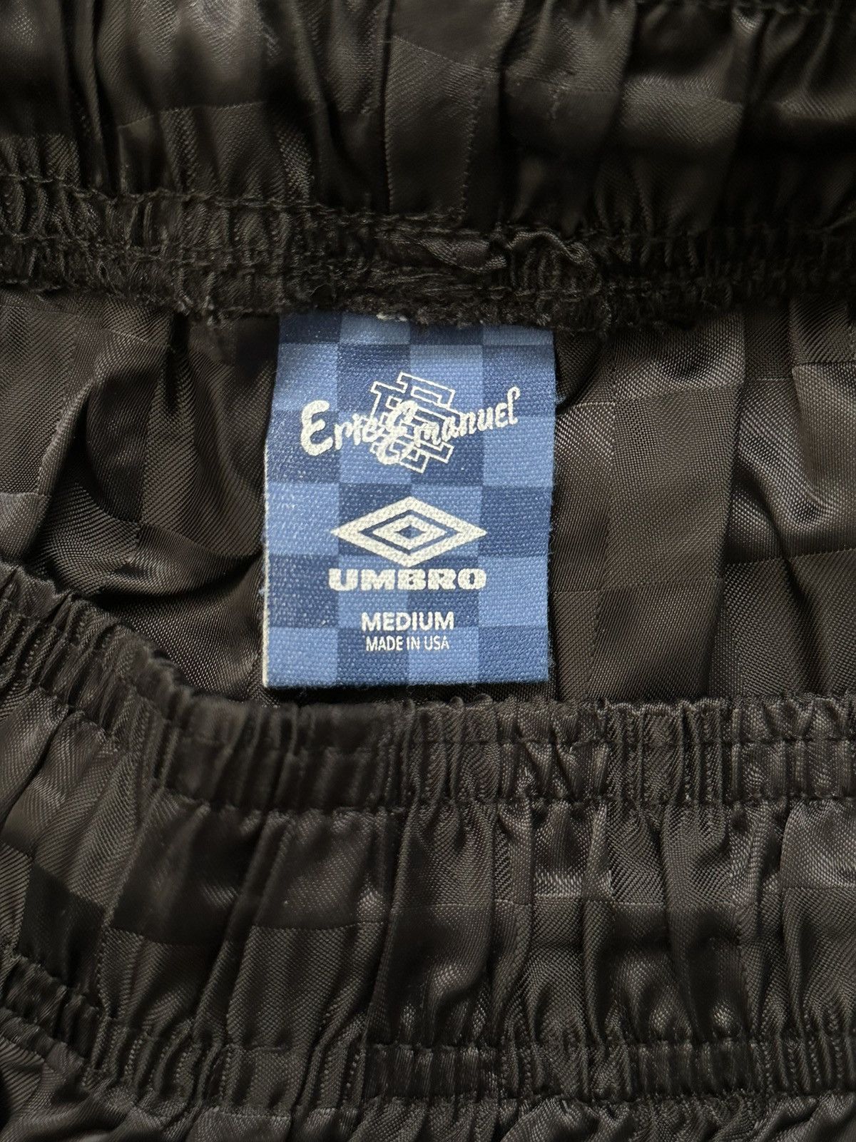 Eric Emanuel Eric Emanuel x Umbro shorts Size US 33 - 4 Thumbnail