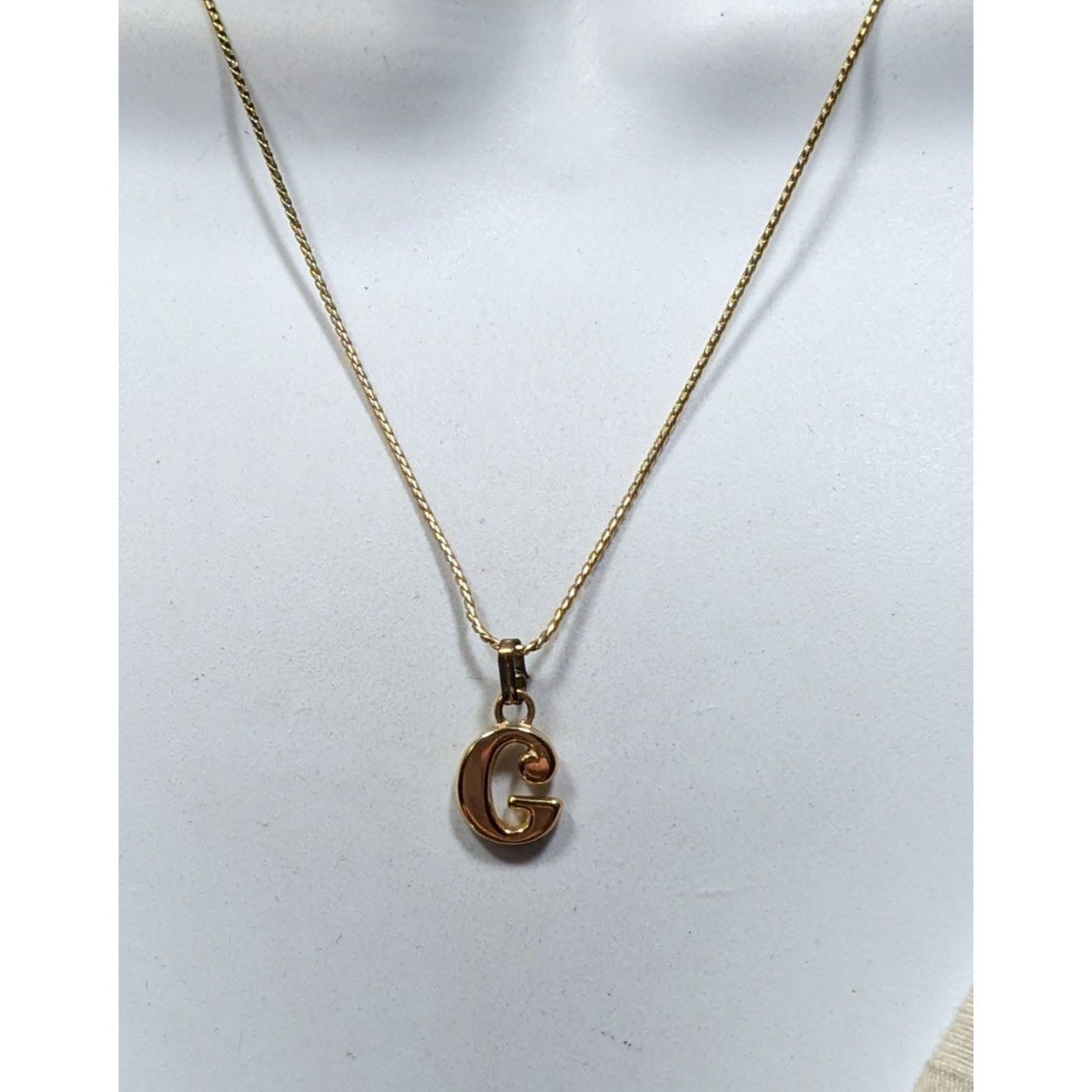 Monet Vintage Monet Gold Tone Initial "G" Pendant Necklace Size ONE SIZE - 4 Thumbnail