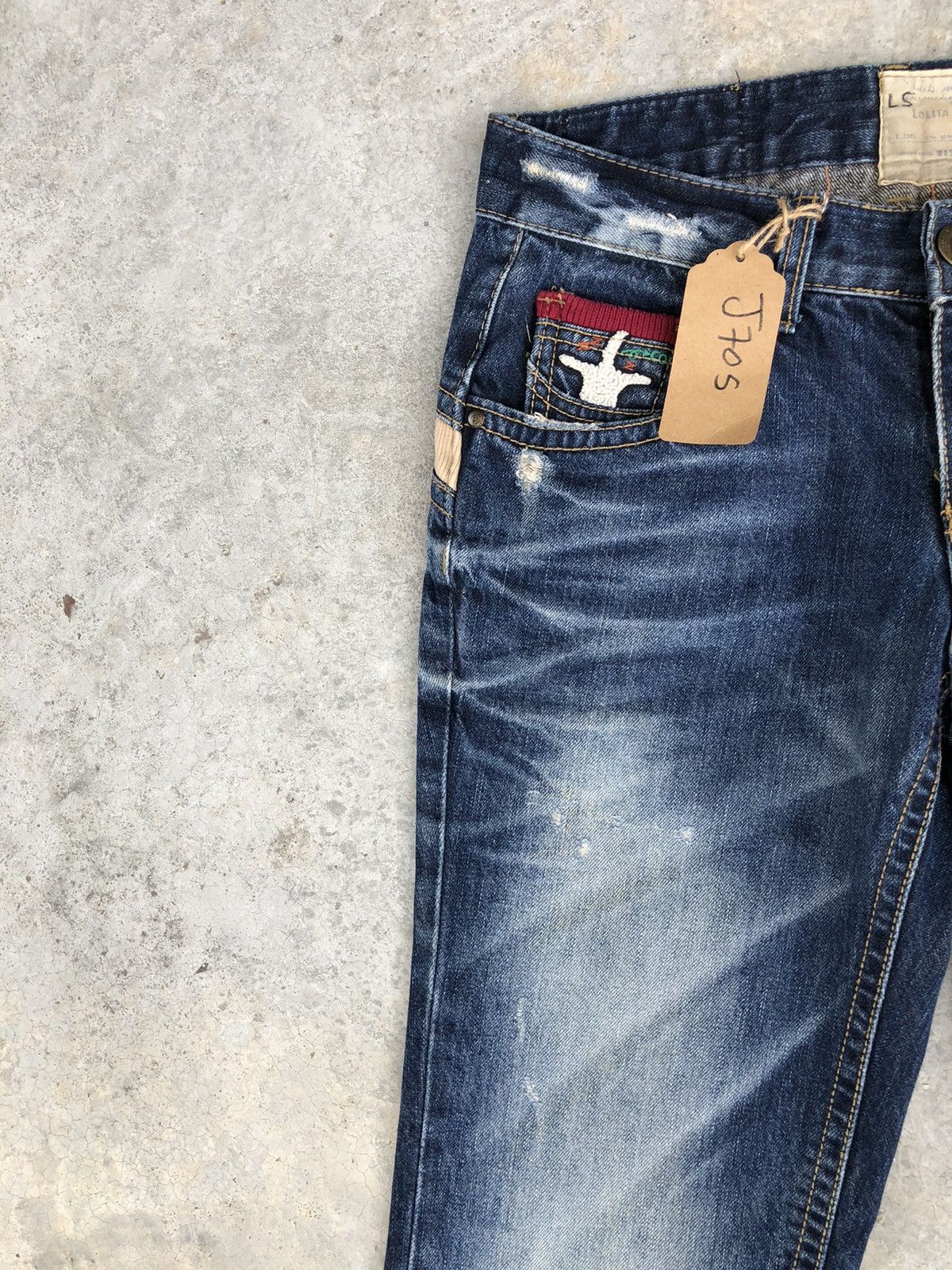 Japanese Brand Rare Yoshitomo Nara Lolita Dog Distressed Jeans Size US 32 / EU 48 - 4 Thumbnail