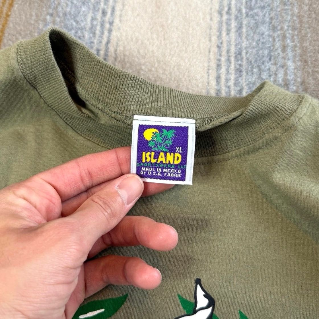 Vintage VINTAGE 90s North Carolina Golf Graphic Print T-Shirt Golfing Island Sportswear XL Men Green Crew Nec Short Sleeve 90s Sports Golf Mens Size US XL / EU 56 / 4 - 3 Thumbnail