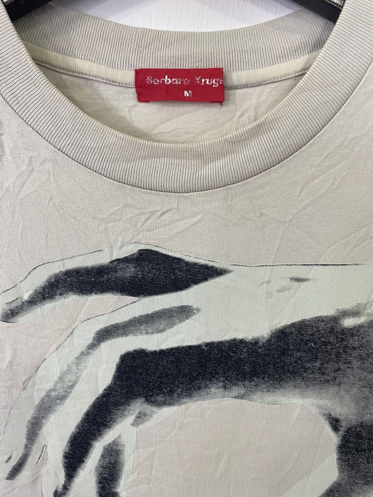 Barbara Kruger 💥BARBARA KRUGER Remote control designer brand tee t-shirt Size US M / EU 48-50 / 2 - 3 Thumbnail