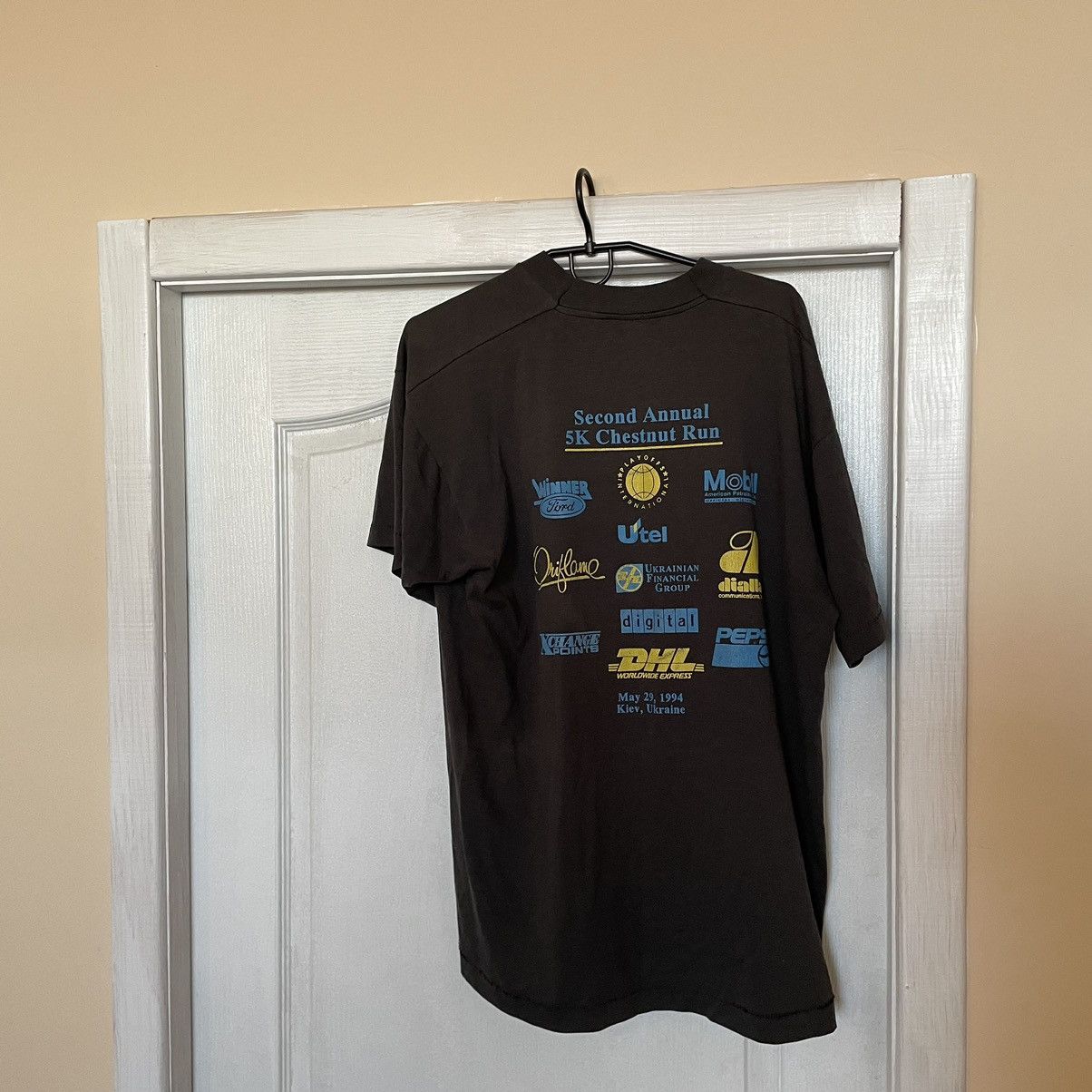 Vintage 90s run Tour second annual chestnut 1994 shirt Kiev Ukraine Size US XL / EU 56 / 4 - 2 Thumbnail