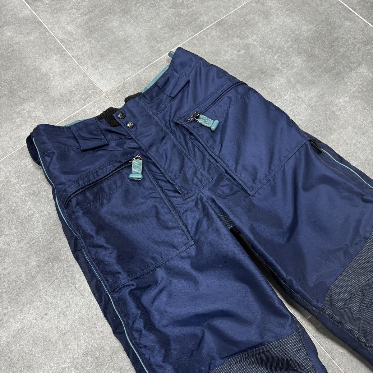 Nike ACG Vintage Nike ACG Full Side Zip Ski Snow Pants 90s Men Size US 30 / EU 46 - 11 Thumbnail