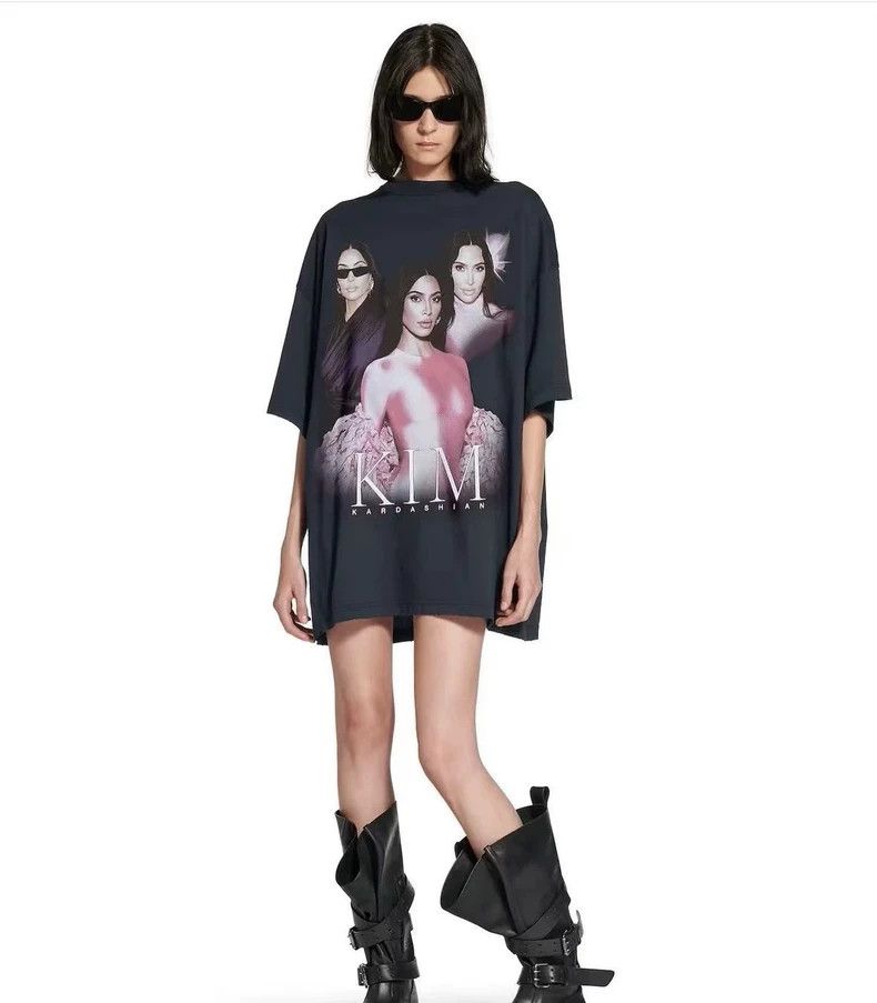 Balenciaga Kardashian portrait short sleeves