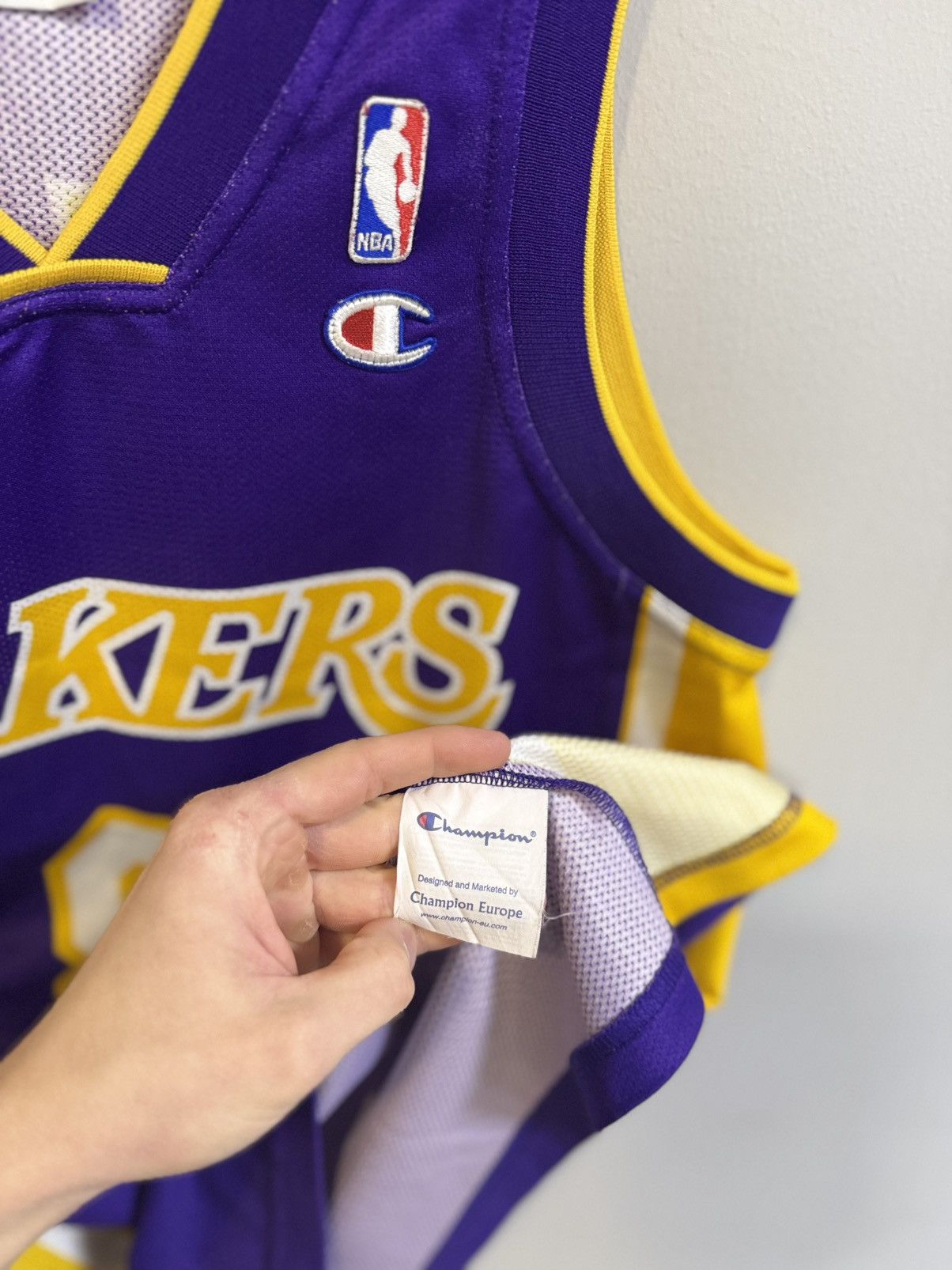 Champion × NBA × Vintage Vintage Kobe Bryant Los Angeles Lakers Rookie Jersey 8 Size US S / EU 44-46 / 1 - 6 Thumbnail