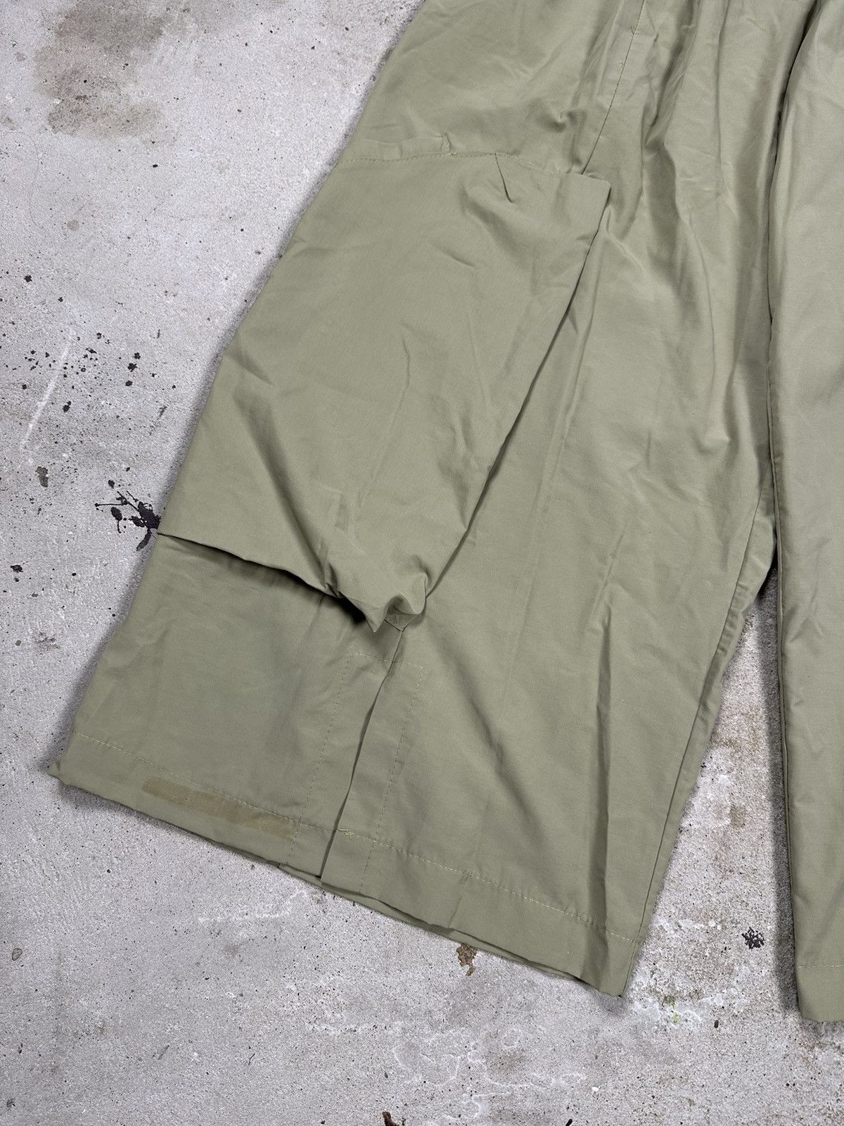 Japanese Brand × Vintage Vintage Y2K Ultra Baggy Cargo Olive Track Pants Loose Size US 33 - 4 Thumbnail