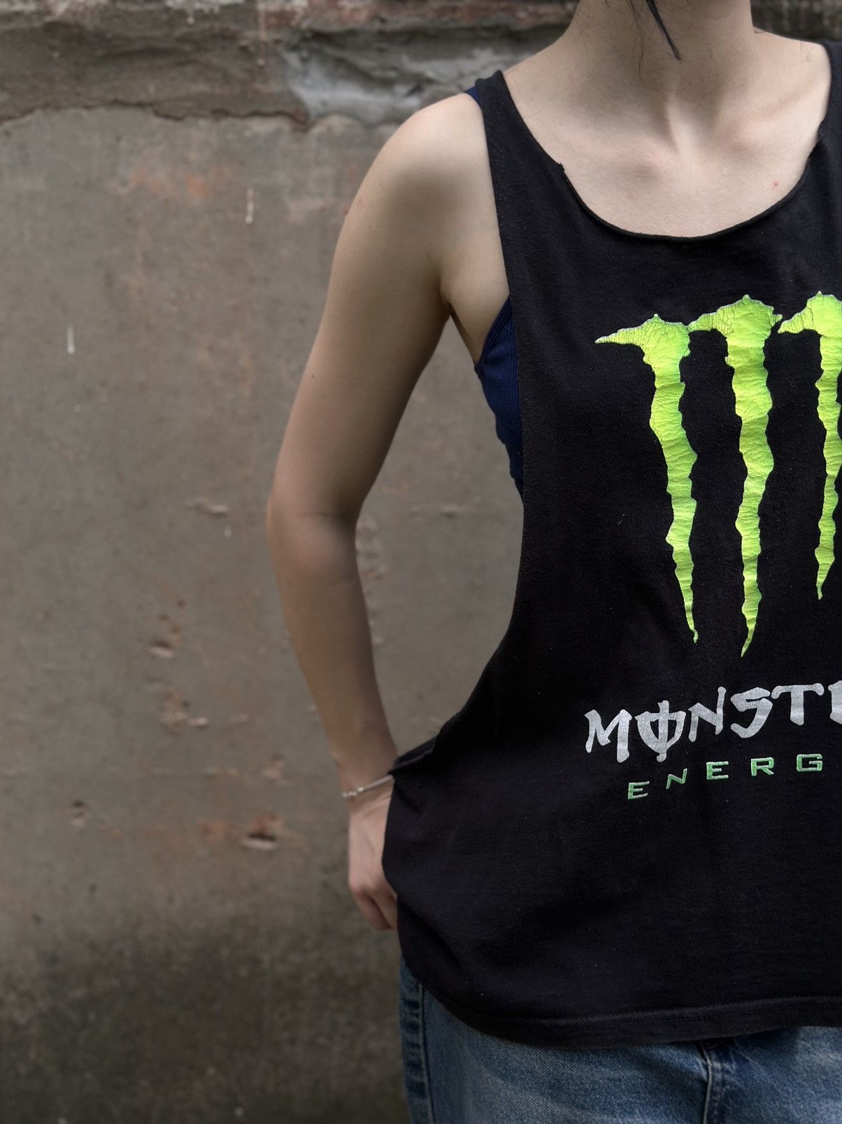 Gentle Monster VTG Band Monster Energy Tank Top Sleeves Big Logo One Size Size US L / EU 52-54 / 3 - 5 Thumbnail