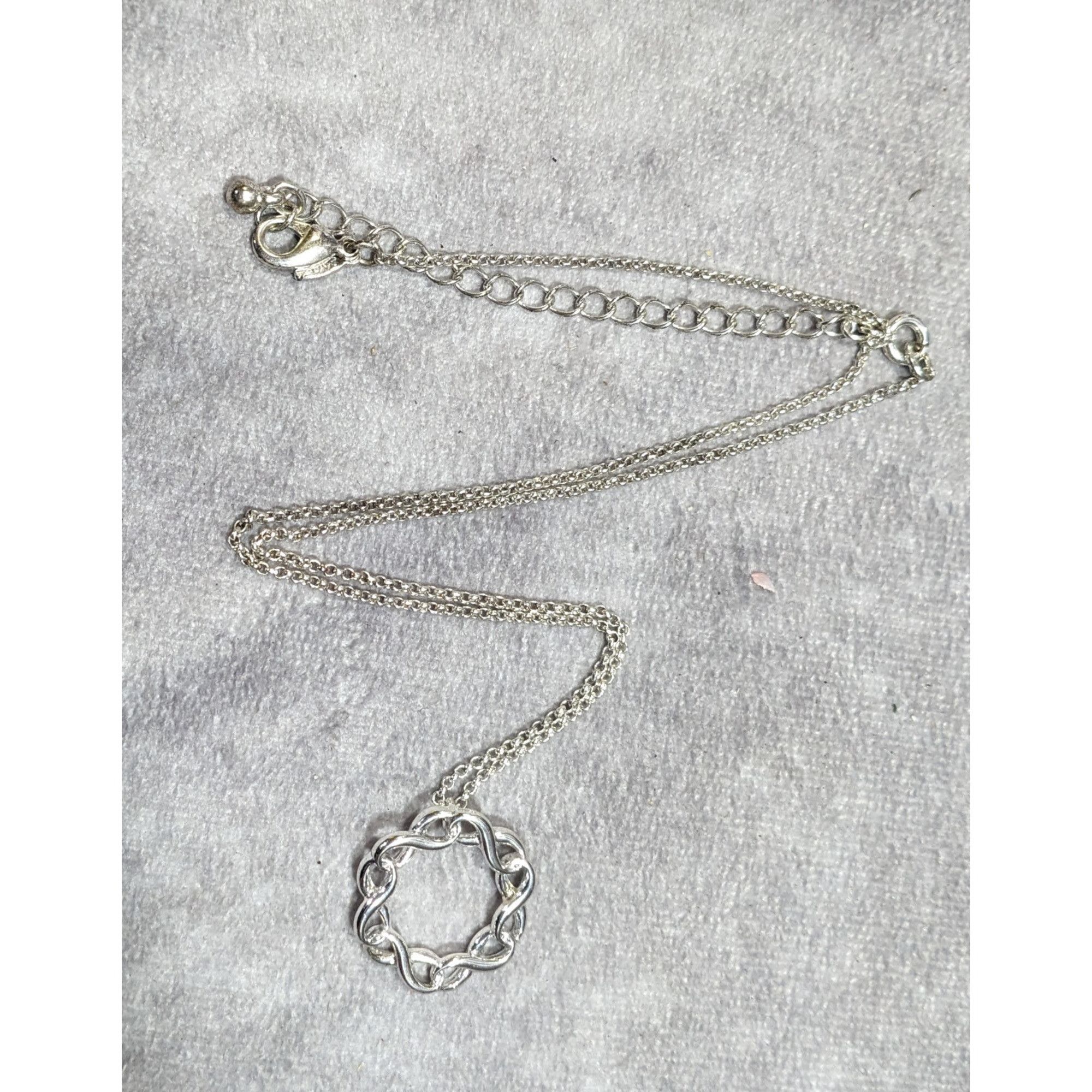 Other Avon Empowerment Circle Of Support Necklace Size ONE SIZE - 5 Thumbnail