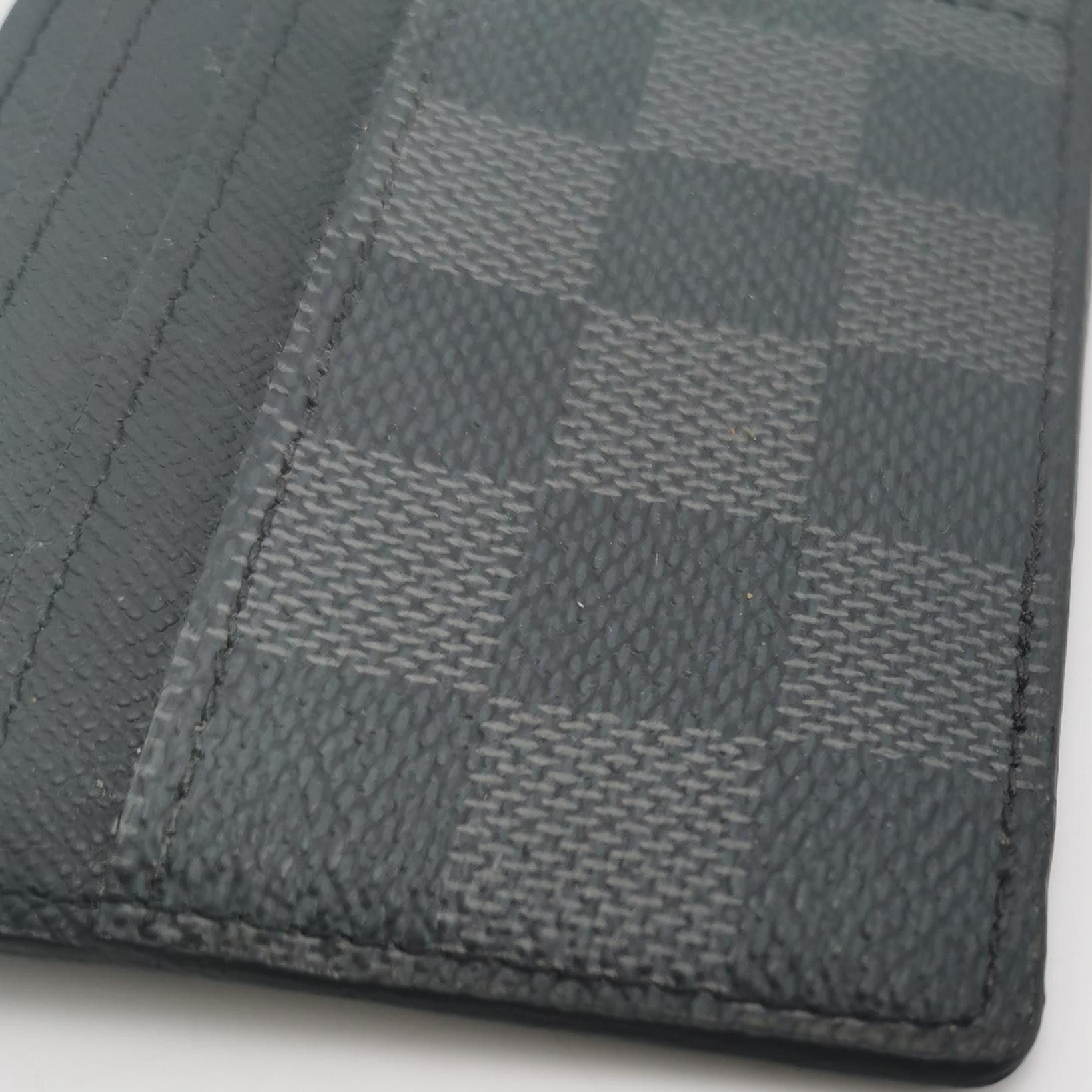 Louis Vuitton Louis Vuitton (LV) Checkerboard Gold Logo One-Piece Card Ho Size ONE SIZE - 6 Thumbnail