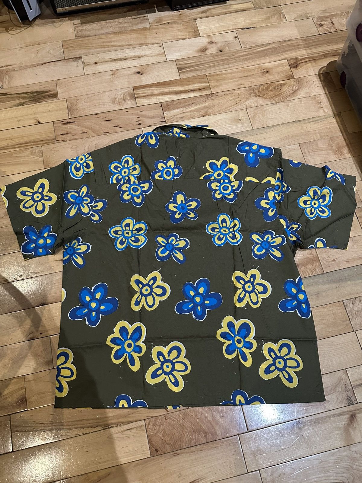 Marni × Uniqlo Olive Floral Oversized Button Up Short Sleeve Shirt Size US XL / EU 56 / 4 - 3 Thumbnail
