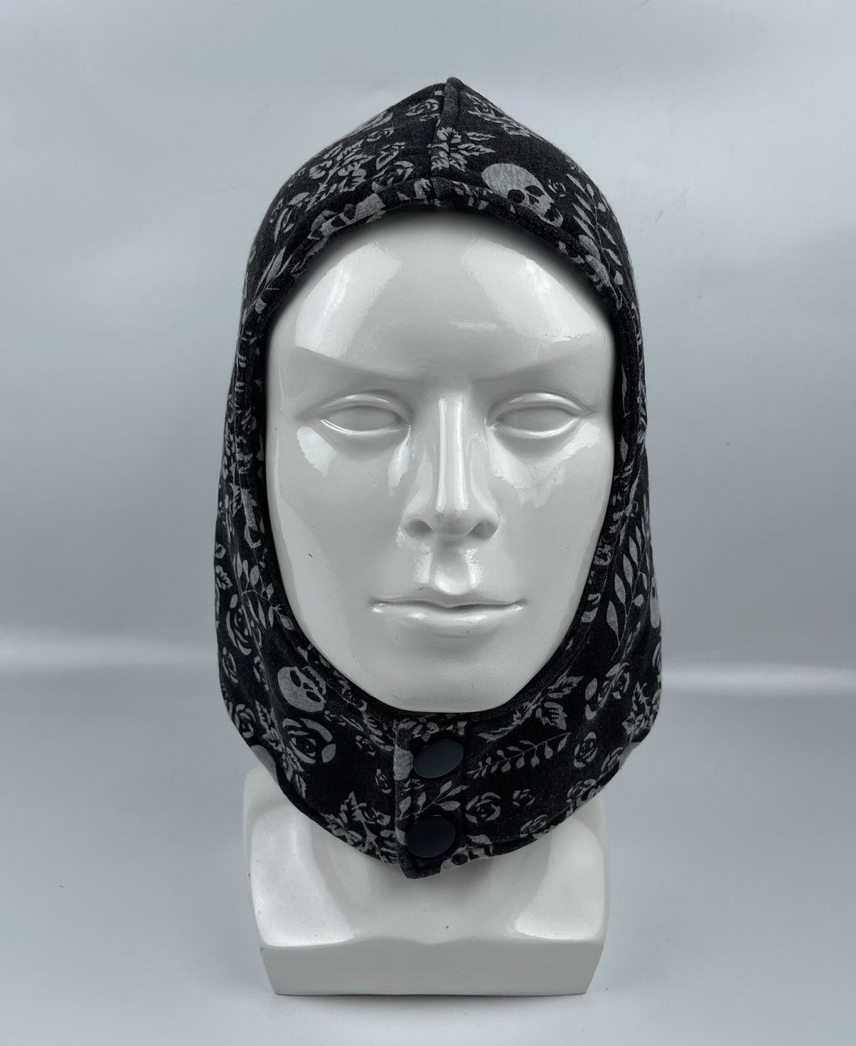 Seditionaries punk style skulls balaclava head warmer Size ONE SIZE - 3 Thumbnail