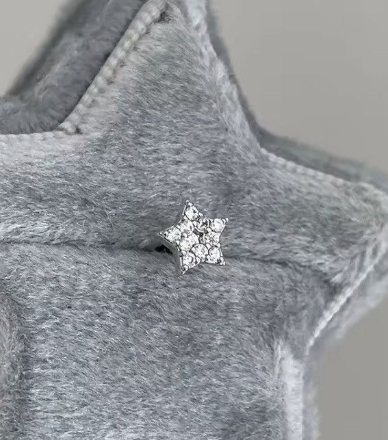 Jewelry Star Stud Earrings for Men Women Size ONE SIZE - 3 Thumbnail