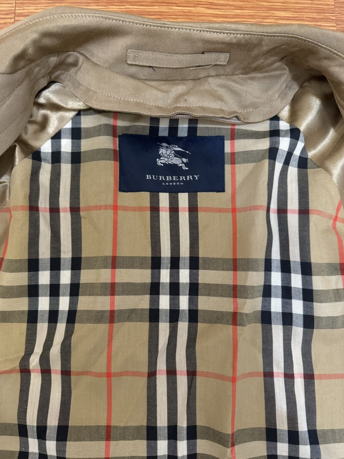 Burberry Burberry Trenchcoat with attachable vest Size US L / EU 52-54 / 3 - 13 Thumbnail