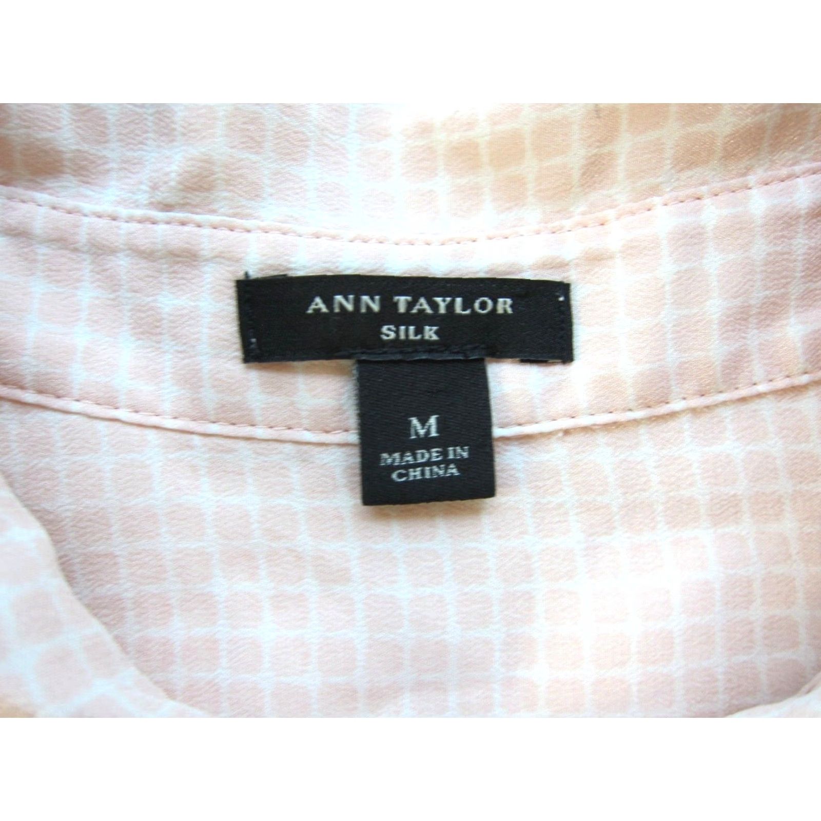 Ann Taylor Ann Taylor 100% Silk Pink White Plaid Collared Button Up Long Sleeve Blouse Med Shirt Women Size M / US 6-8 / IT 42-44 - 4 Thumbnail