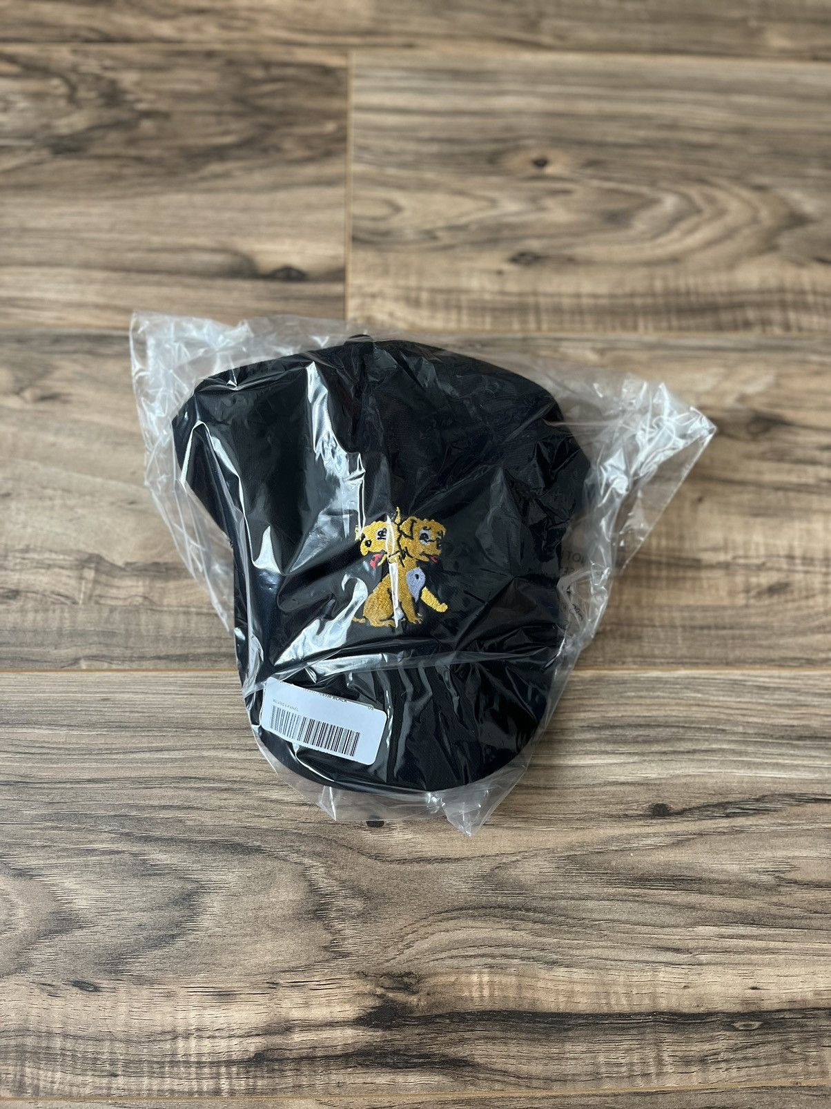image of Supreme Melvins 6-Panel in Black, Men's