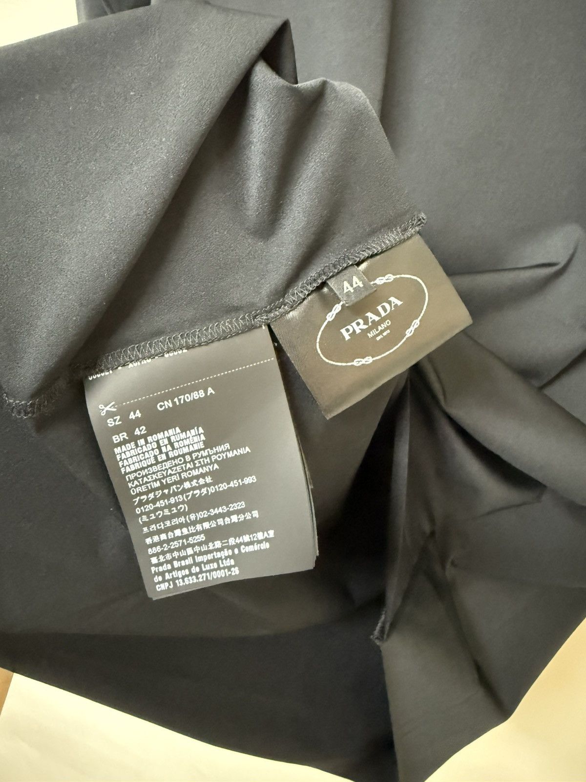 Prada Prada High-necked fitted top Size M / US 6-8 / IT 42-44 - 5 Thumbnail