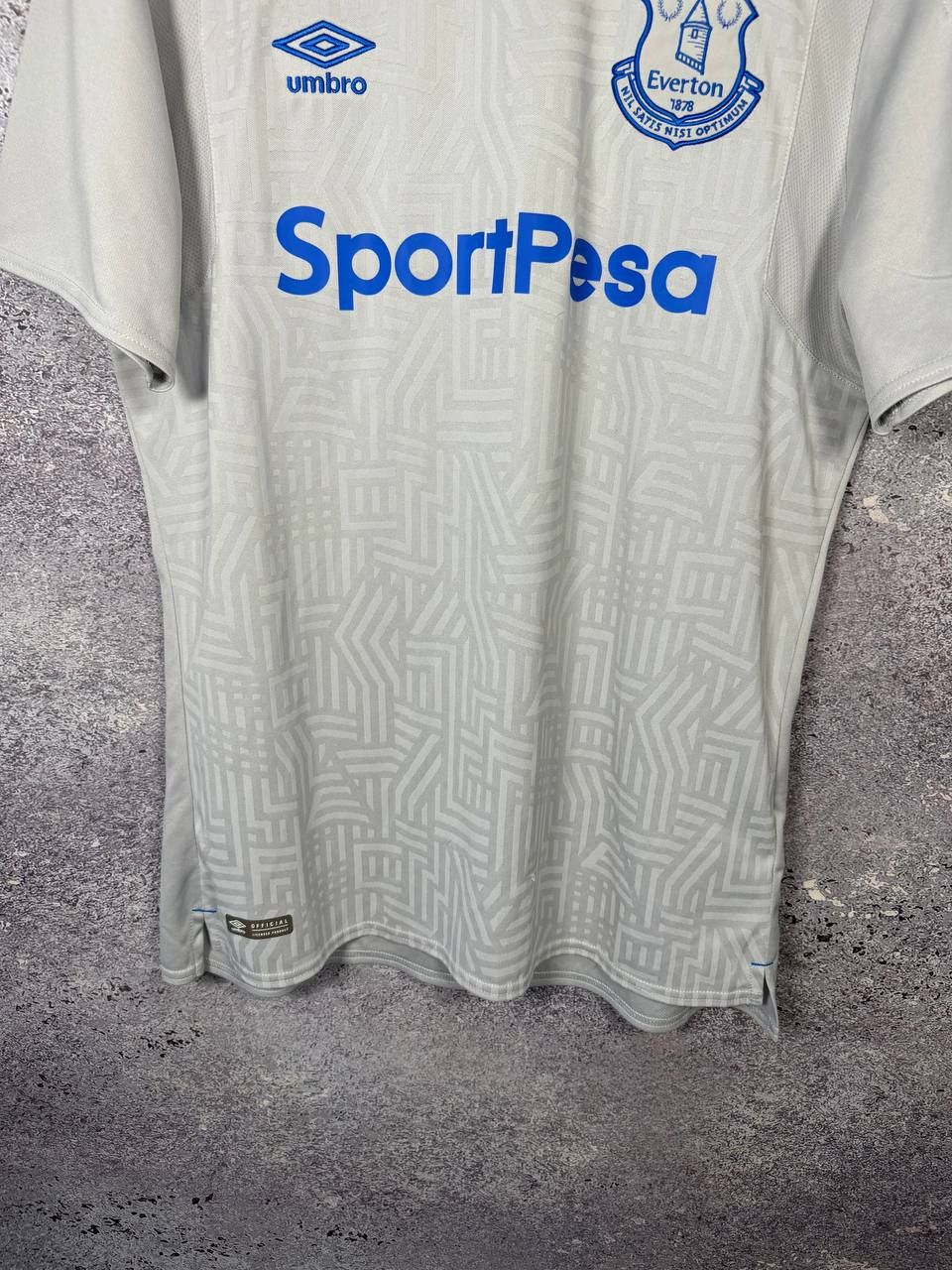 Umbro Vintage Everton 2017/18 Away Umbro Soccer Jersey Size US L / EU 52-54 / 3 - 5 Thumbnail