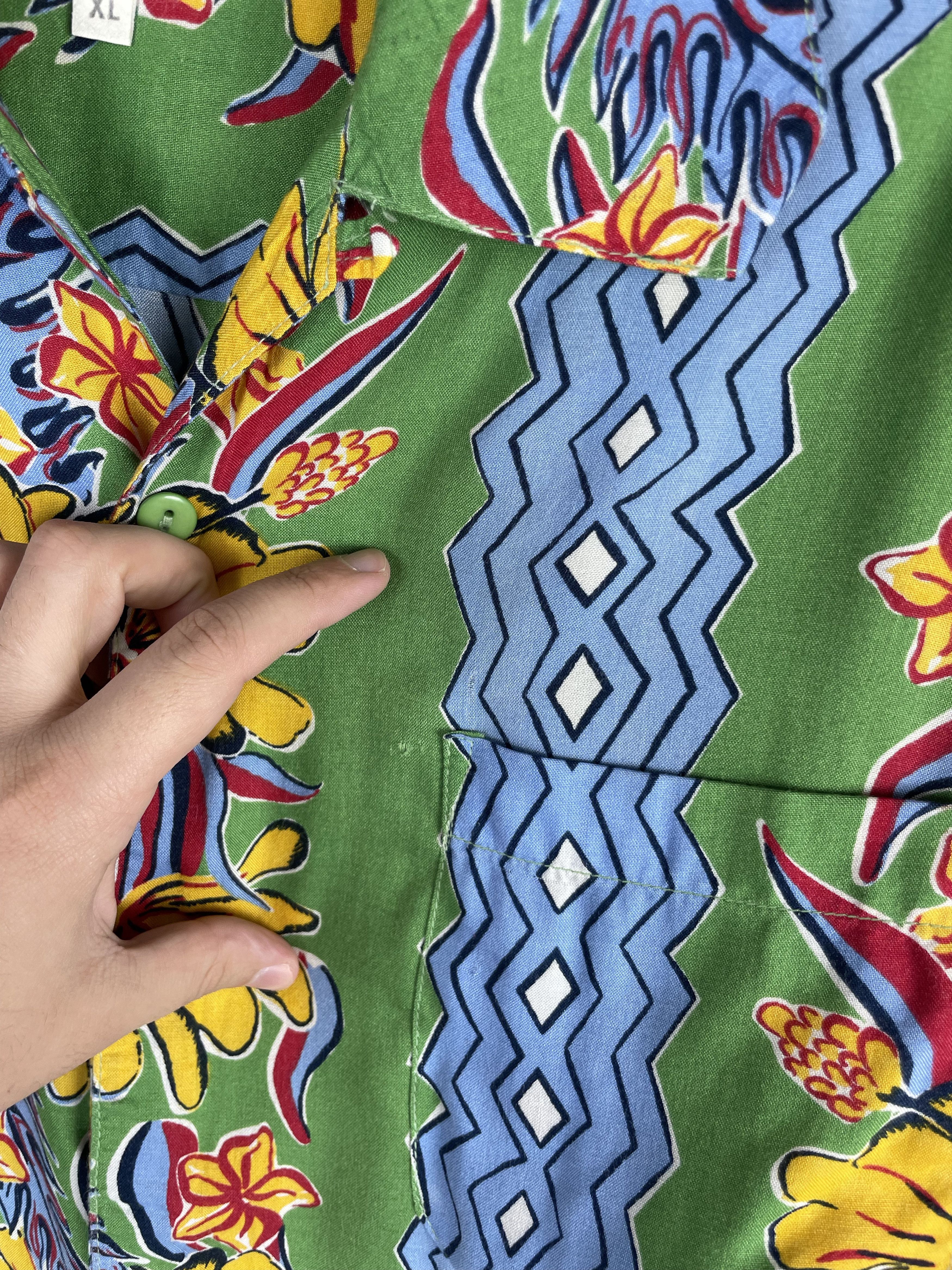 Vintage Vintage Crazy Aloha Hawaiian Shirt Size US XL / EU 56 / 4 - 7 Thumbnail