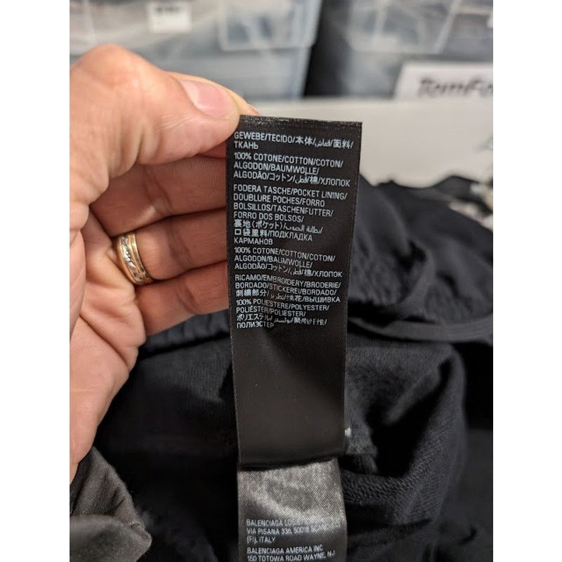 Balenciaga o1rshd1 Untiy Logo Sweatpants & Joggers in Black Size US 36 / EU 52 - 19 Thumbnail